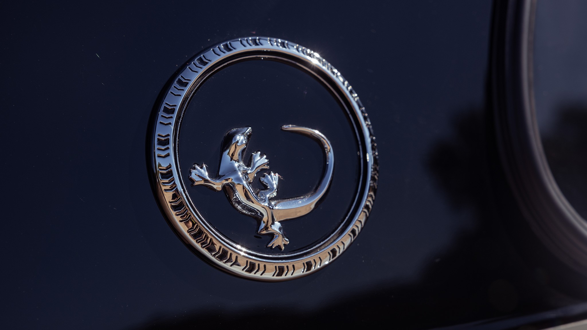 022 2024 ICON Jeep Cherokee