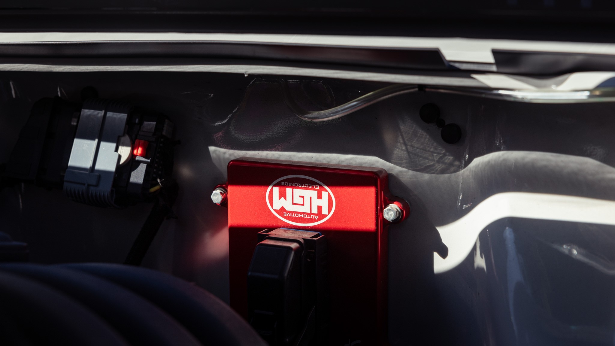 041 2024 ICON Jeep Cherokee