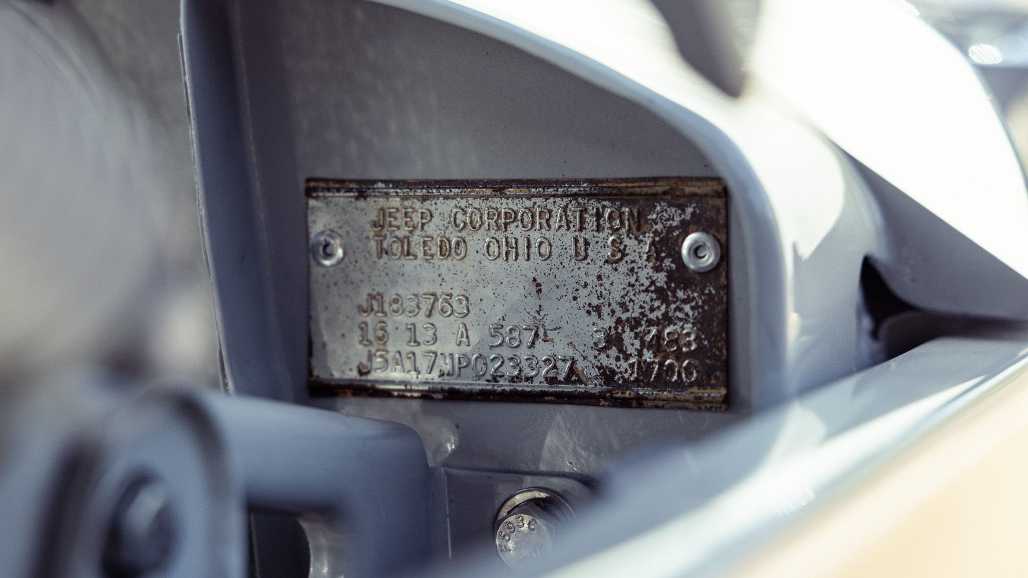 046 2024 ICON Jeep Cherokee