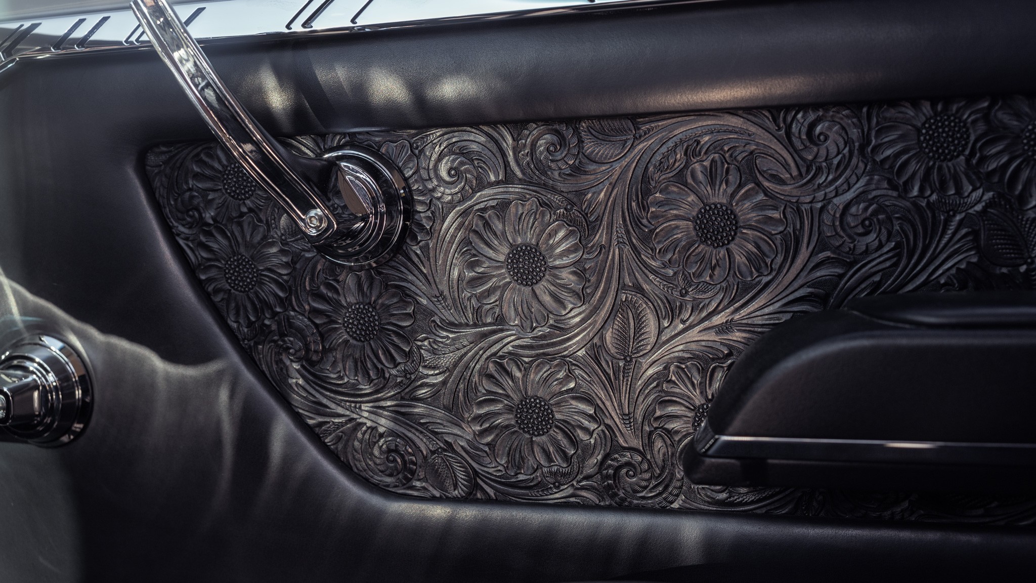 056 2024 ICON Jeep Cherokee