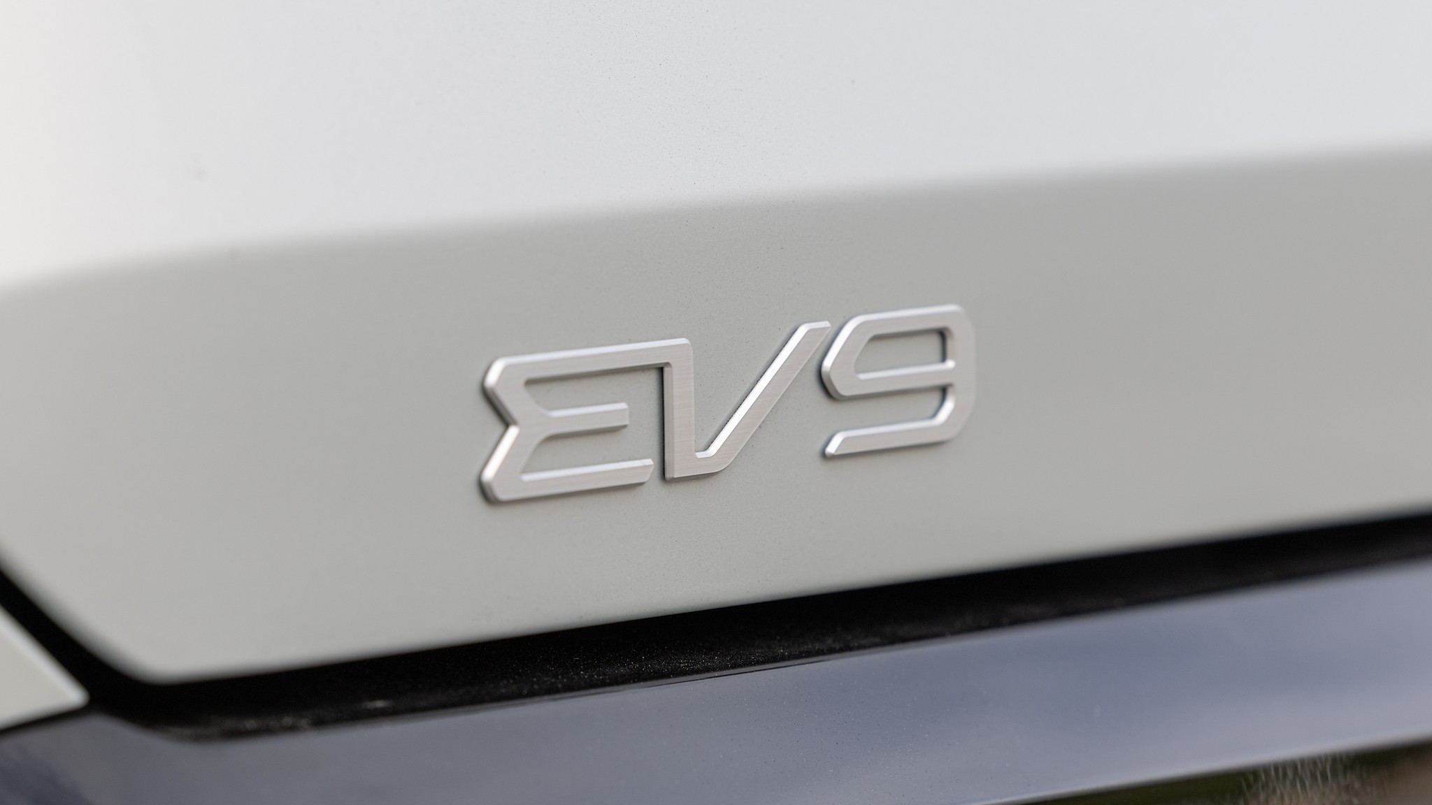 013 2025 Kia EV9 AWD rear badge