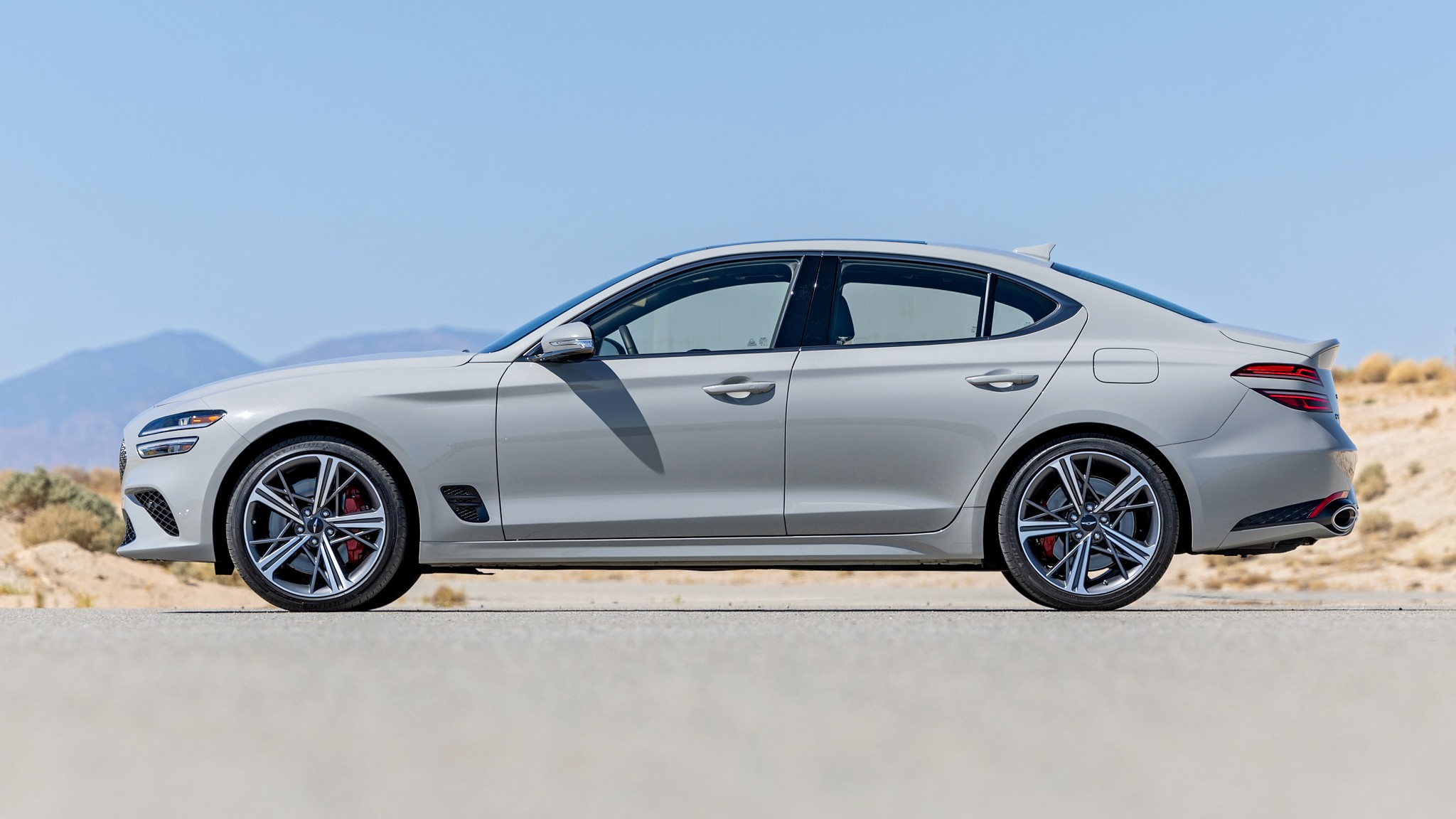 007 2024 Genesis G70 2 5T AWD