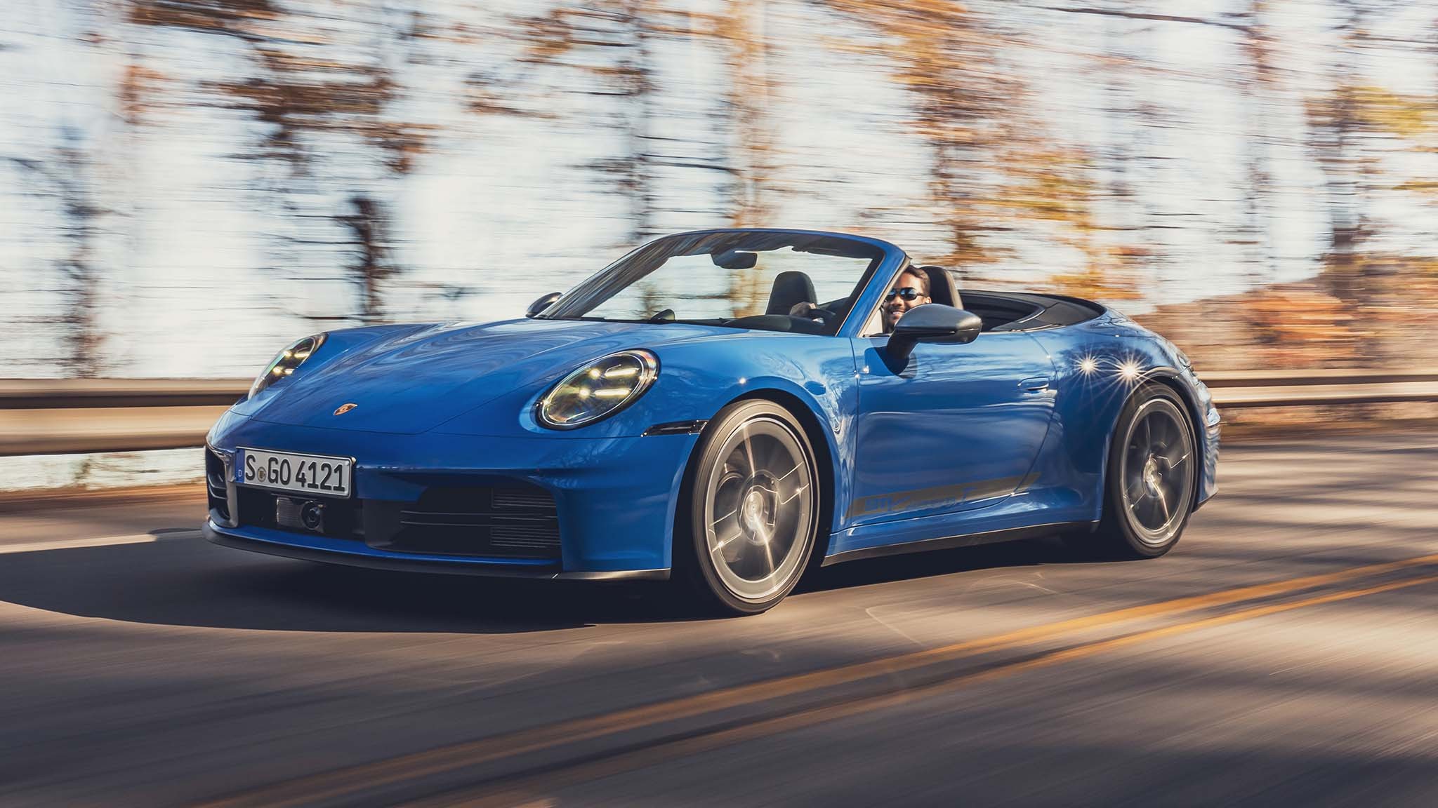 001 2025 porsche 911 carrera t