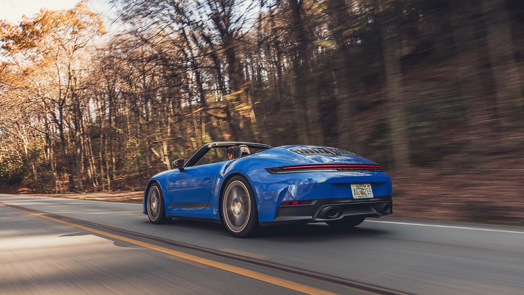 004 2025 porsche 911 carrera t