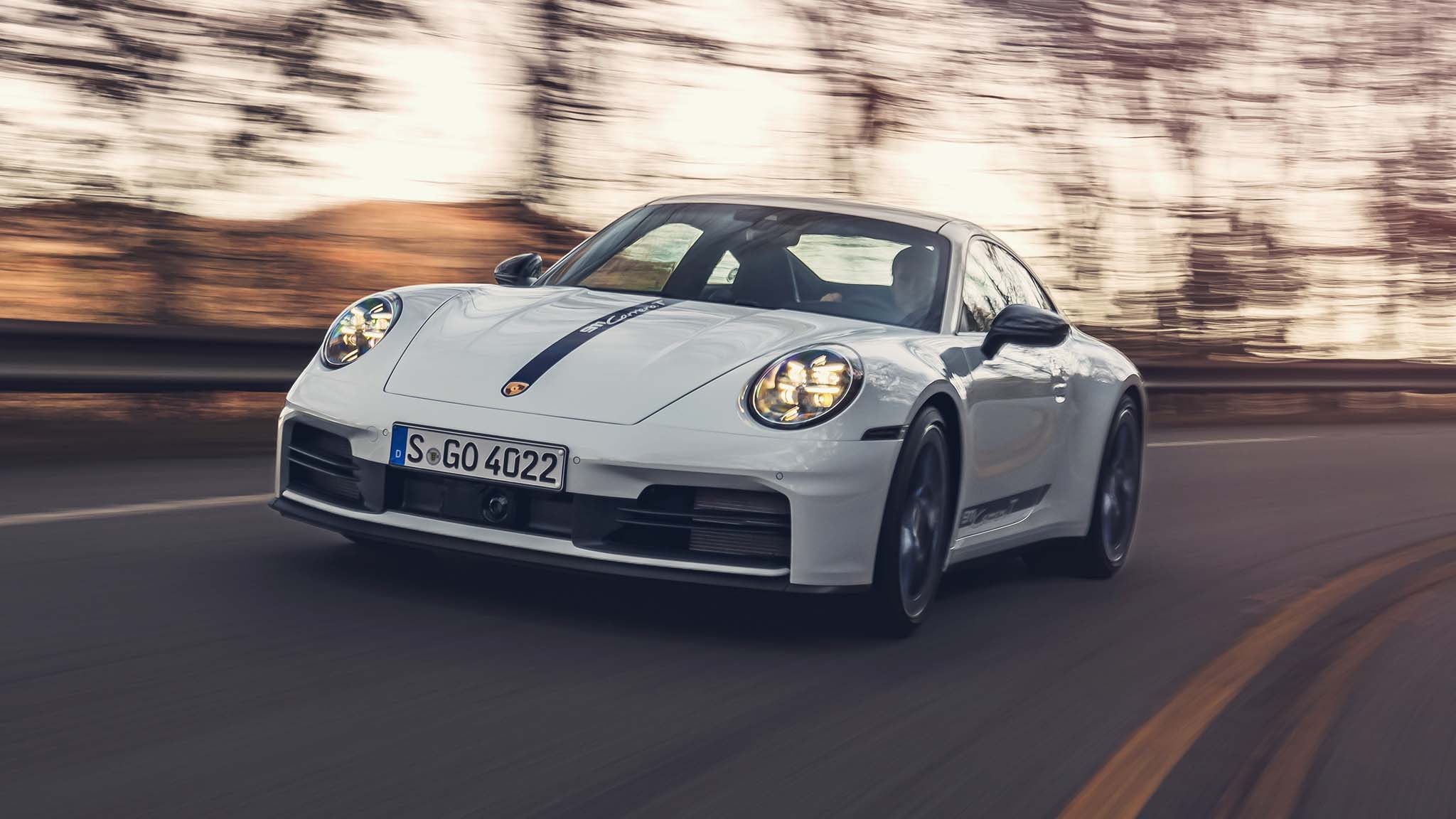 028 2025 porsche 911 carrera t