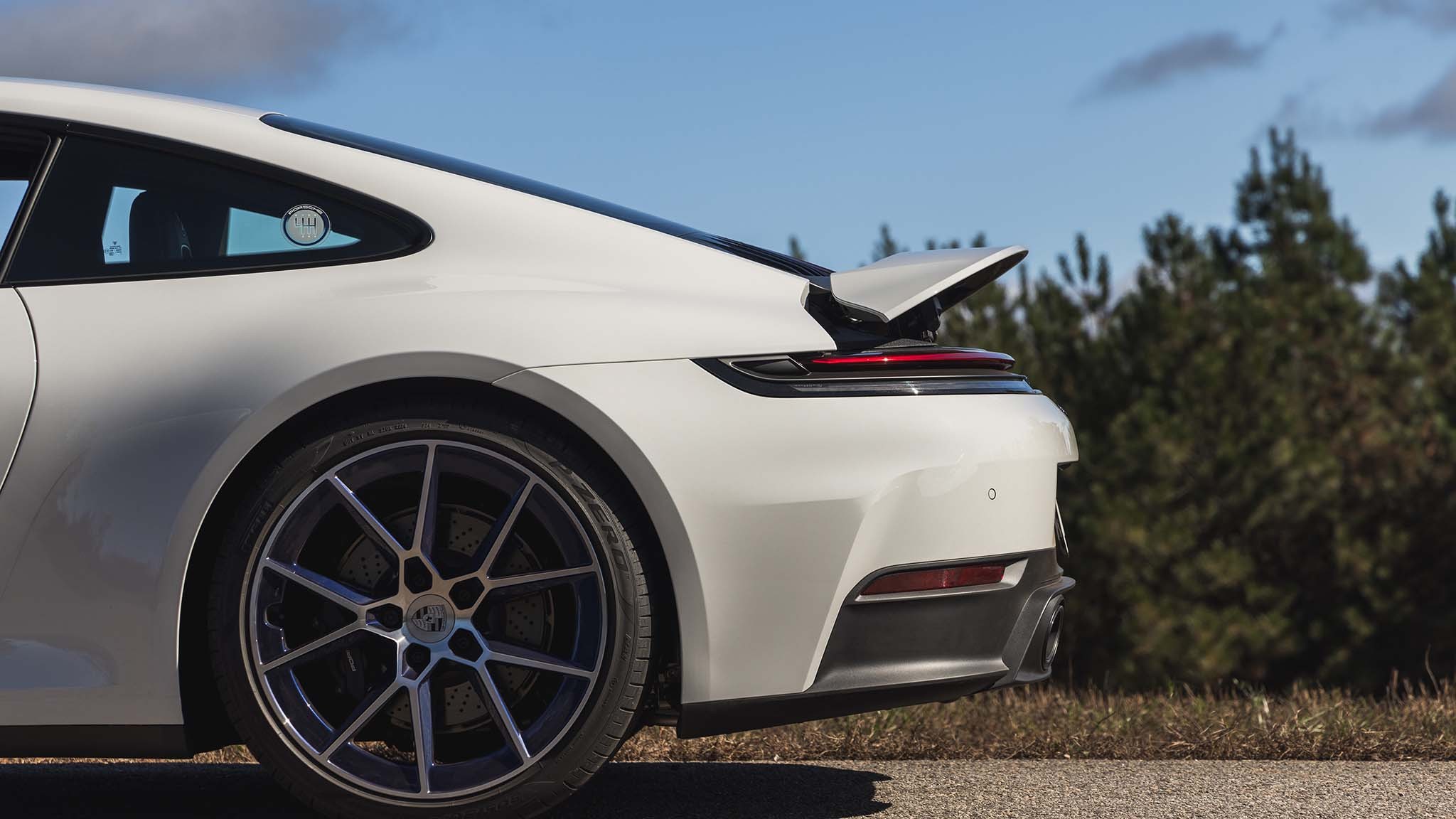 040 2025 porsche 911 carrera t