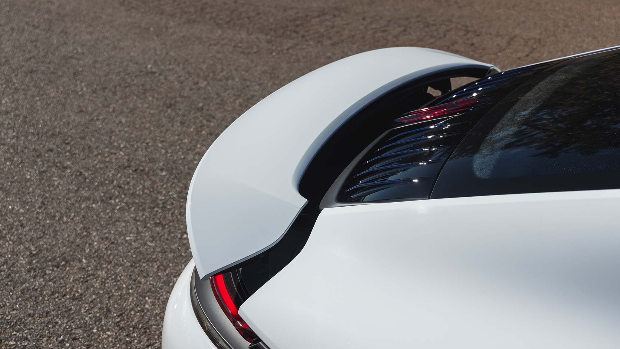 041 2025 porsche 911 carrera t