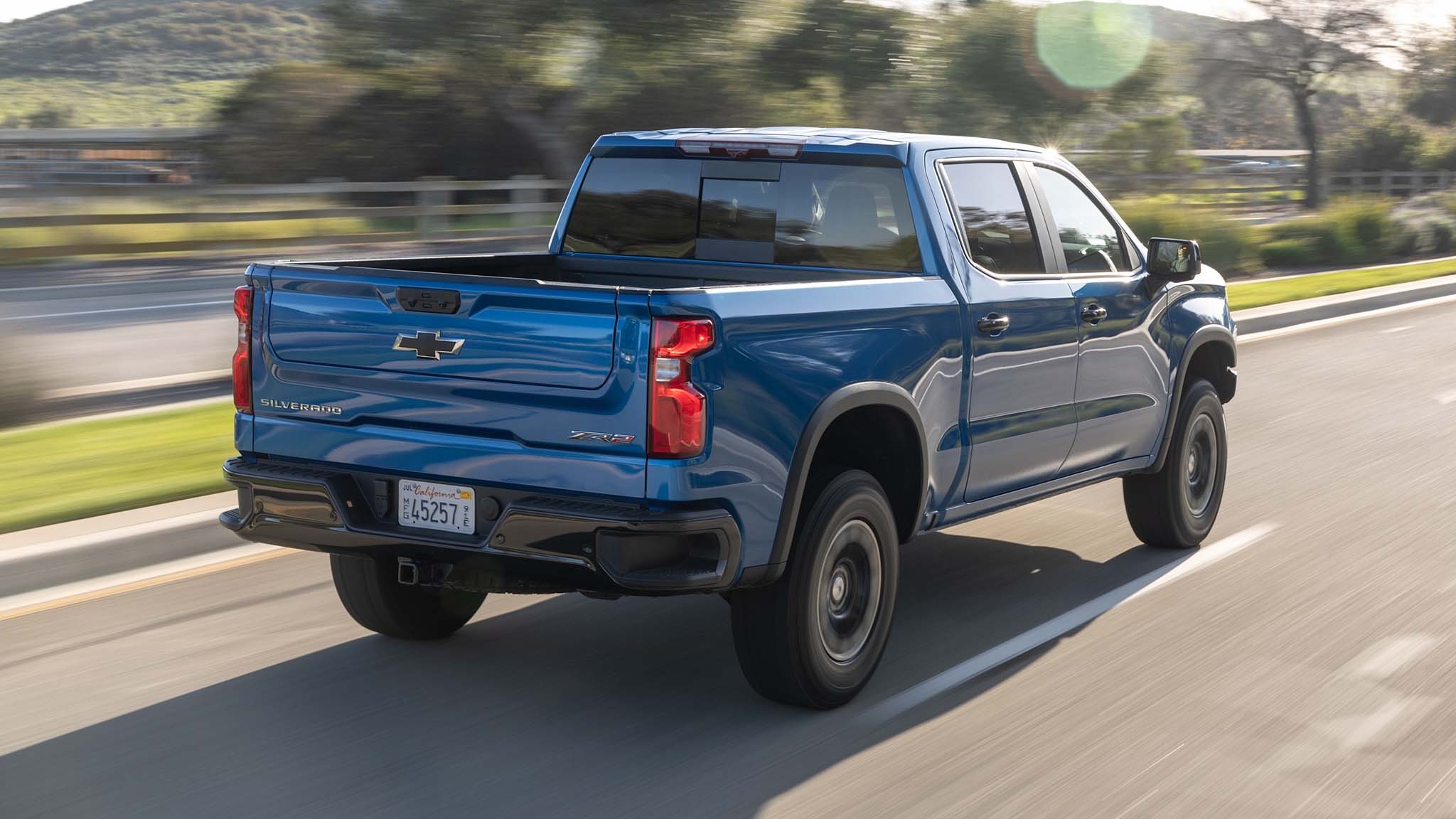 001 2024 Chevrolet Silverado ZR2 Bed Utility