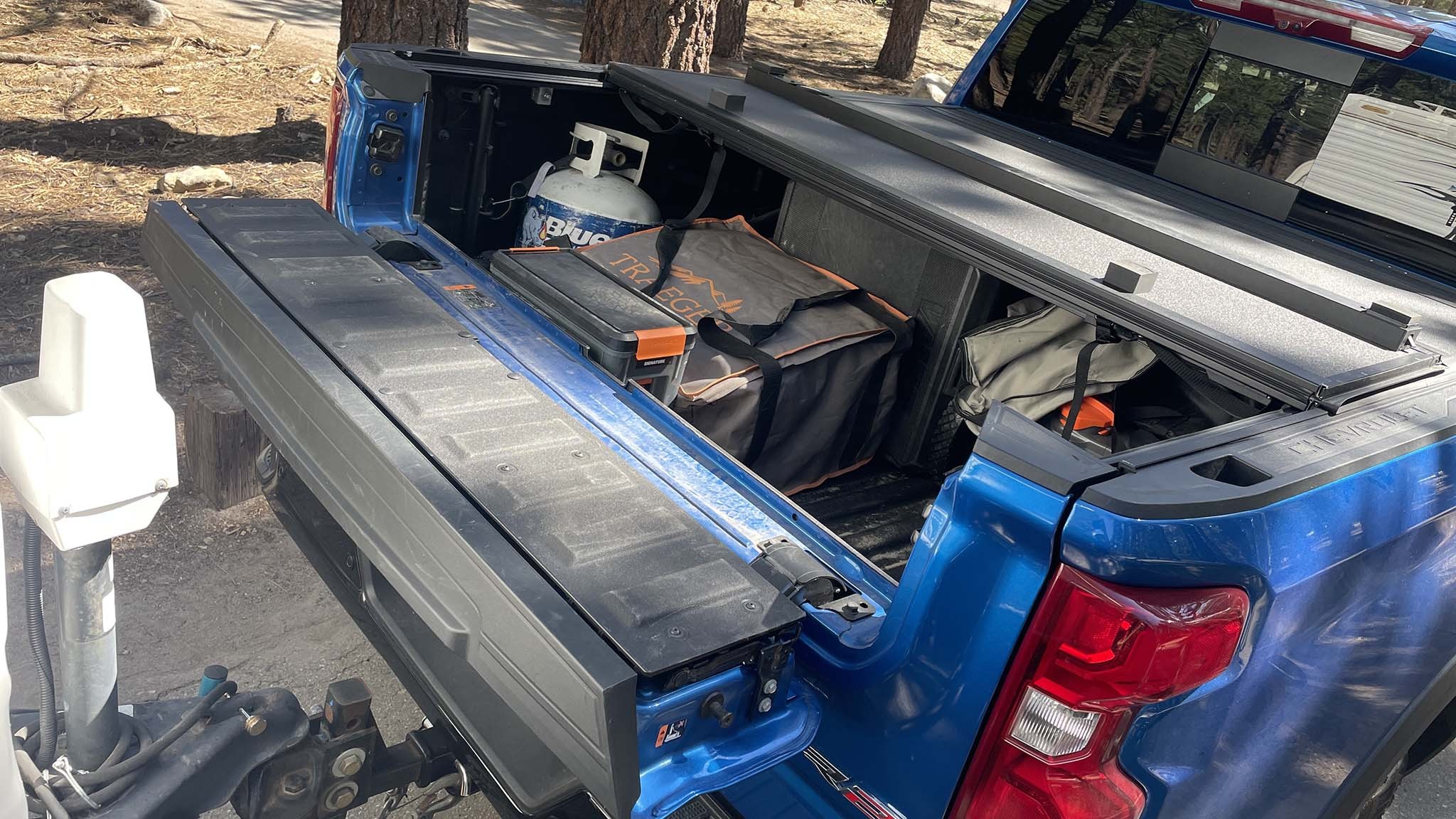 004 2024 Chevrolet Silverado ZR2 Tonneau Cover