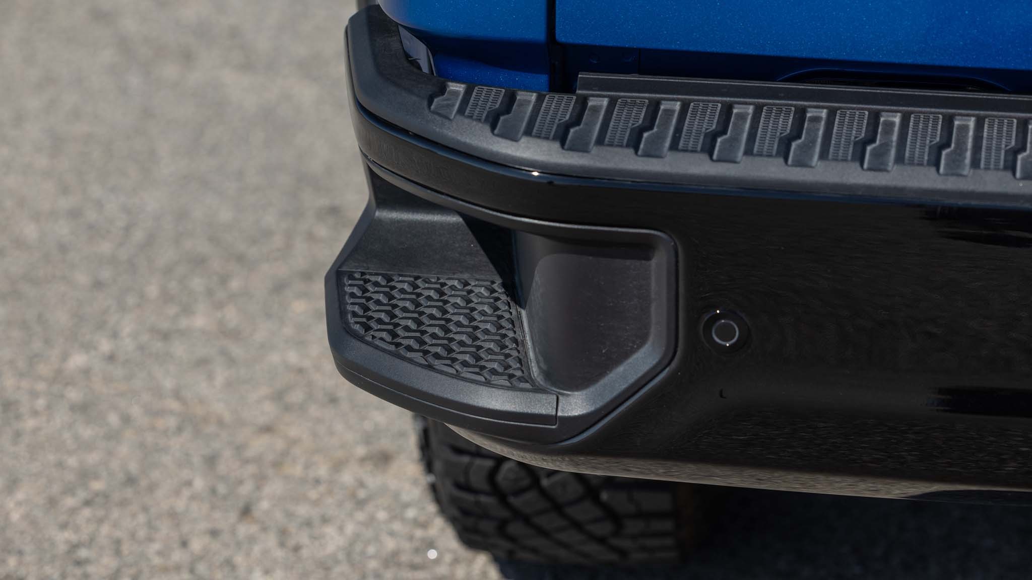 014 2024 Chevrolet Silverado ZR2 Bumper Step