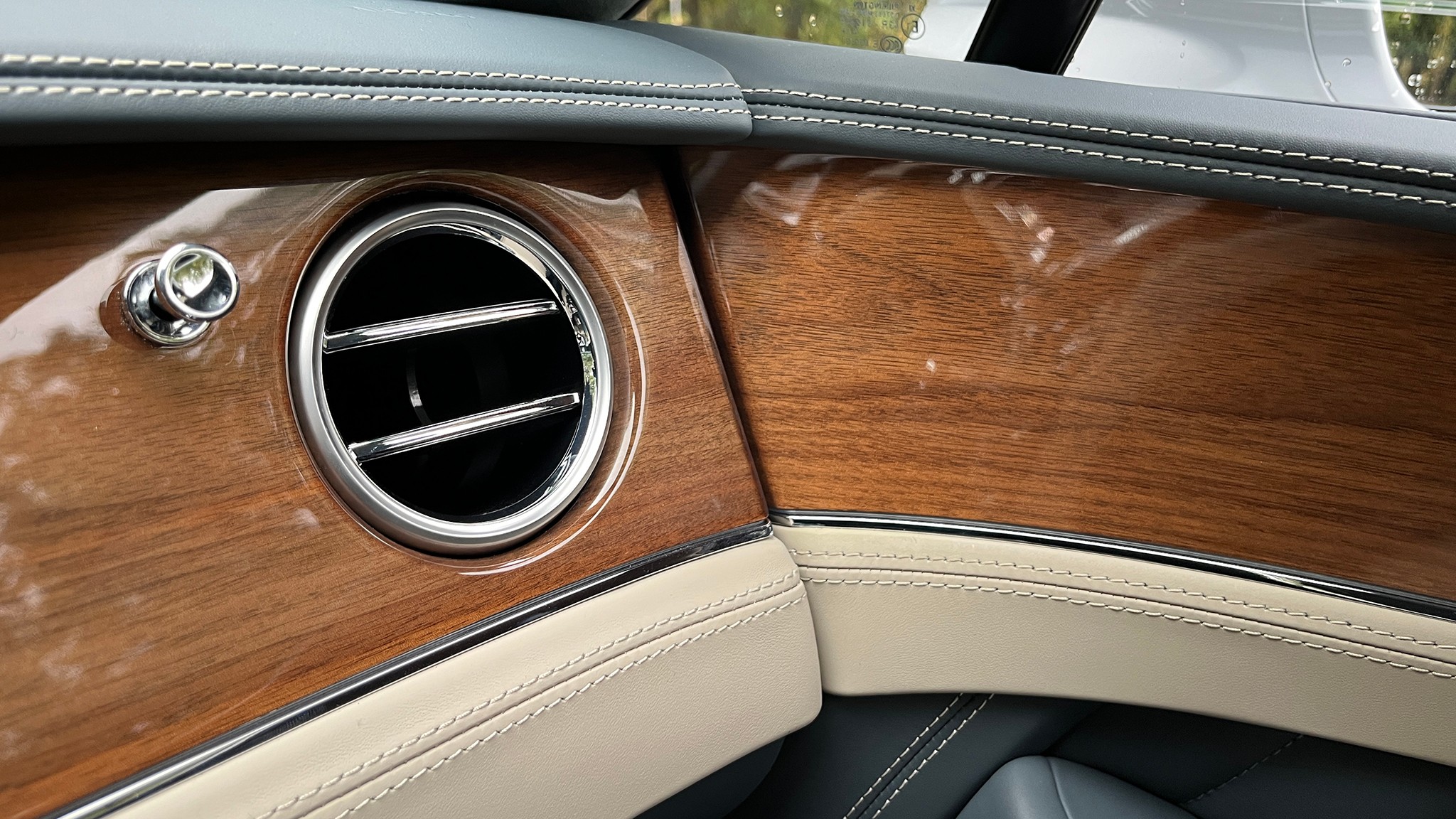 30 Bentley wood veneers