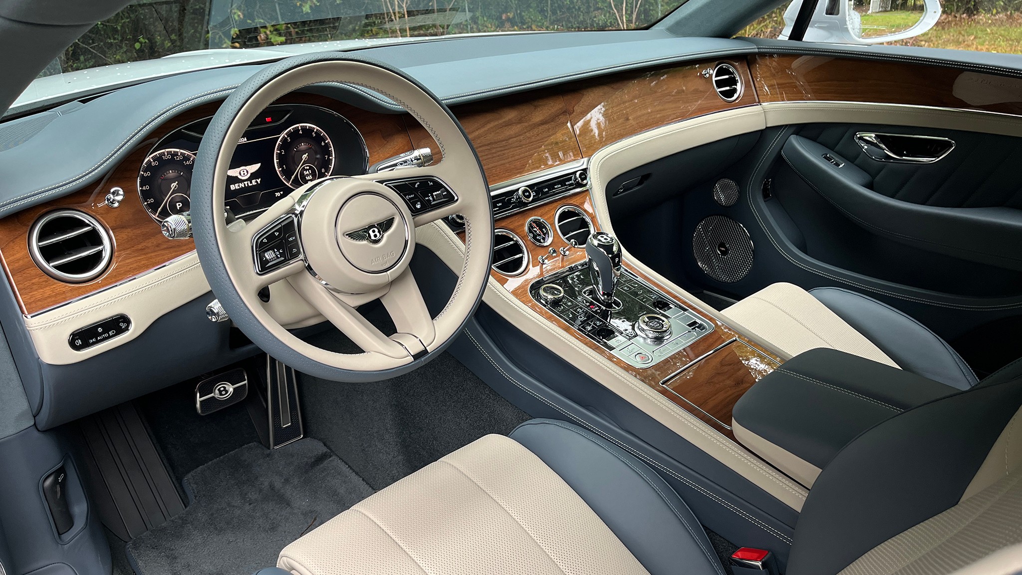 32 Bentley wood veneers