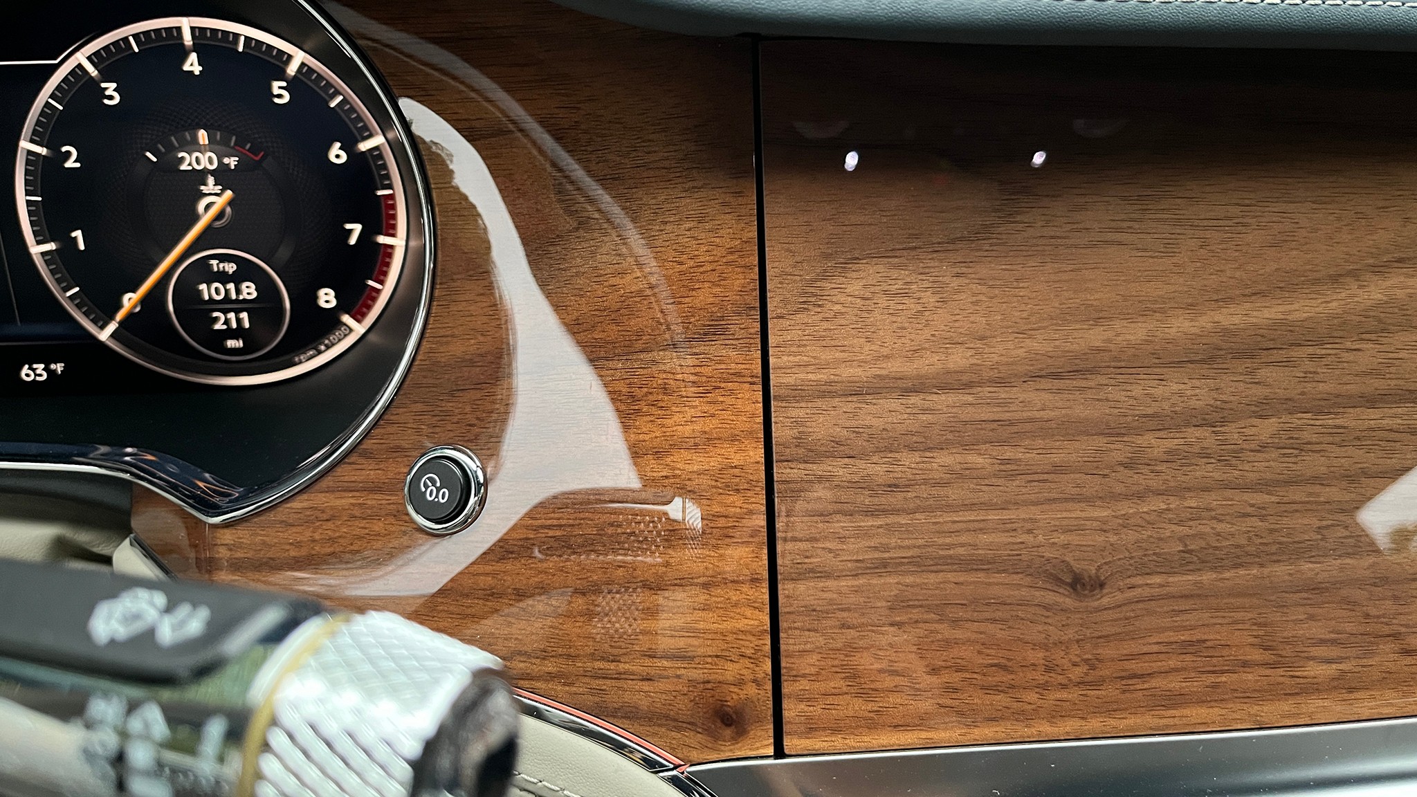 33 Bentley wood veneers