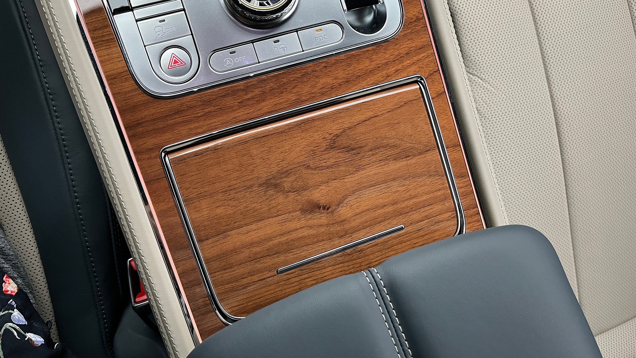 34 Bentley wood veneers