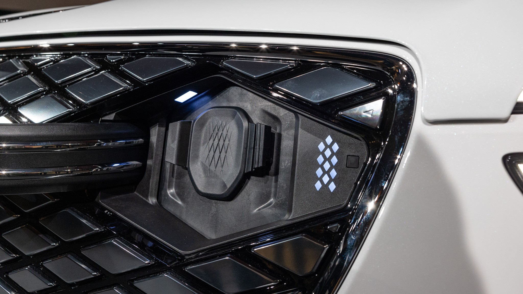 2026 Genesis GV70 Electric luxury SUV debut 12