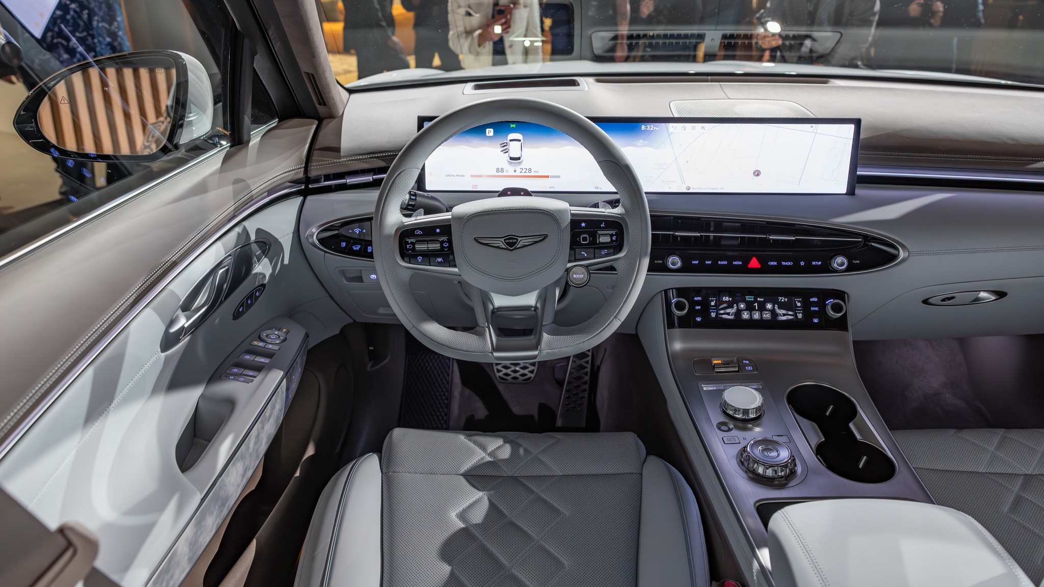 2026 Genesis GV70 Electric luxury SUV debut 18