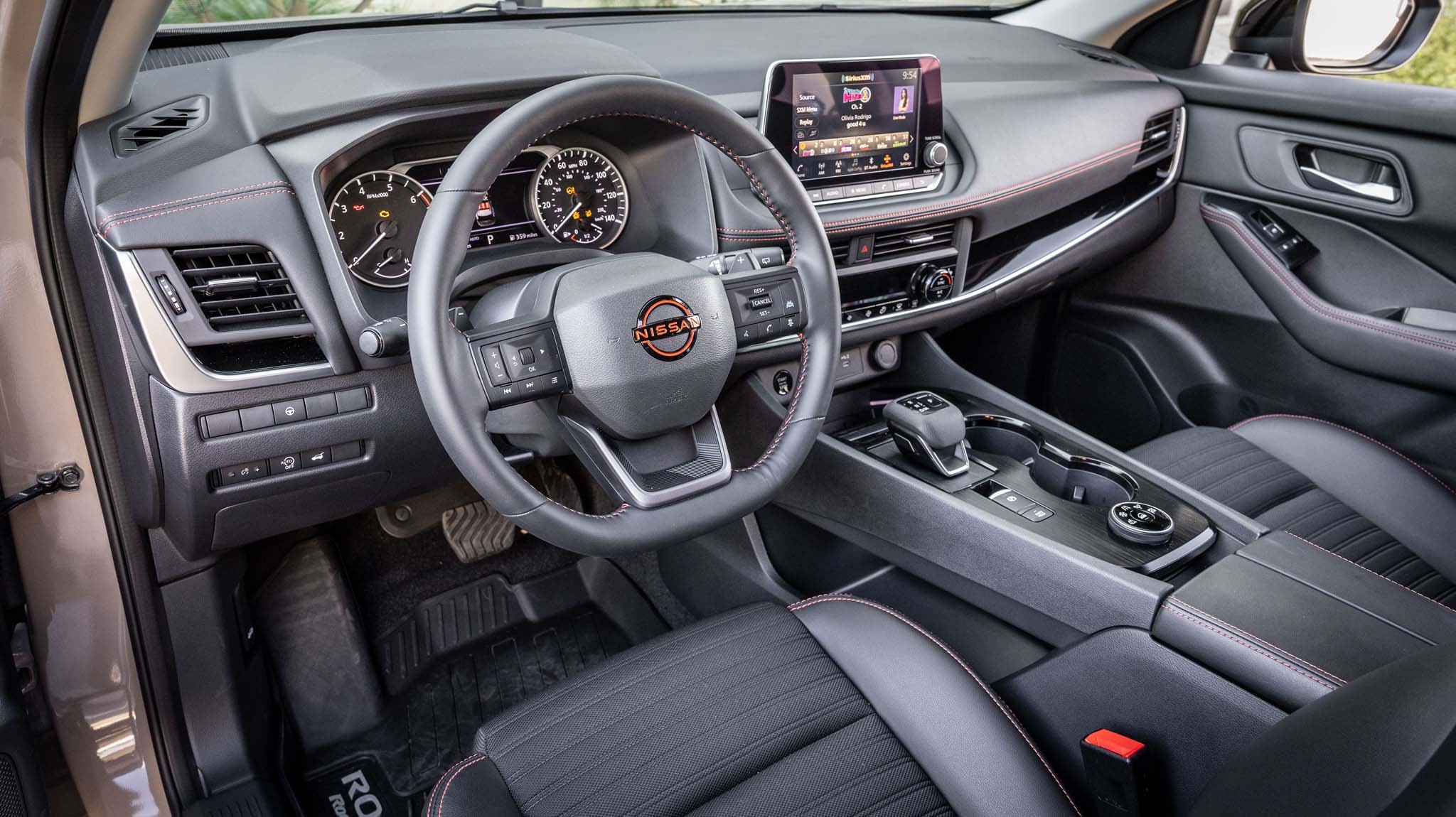 026 2025 Nissan Rogue Rock Creek