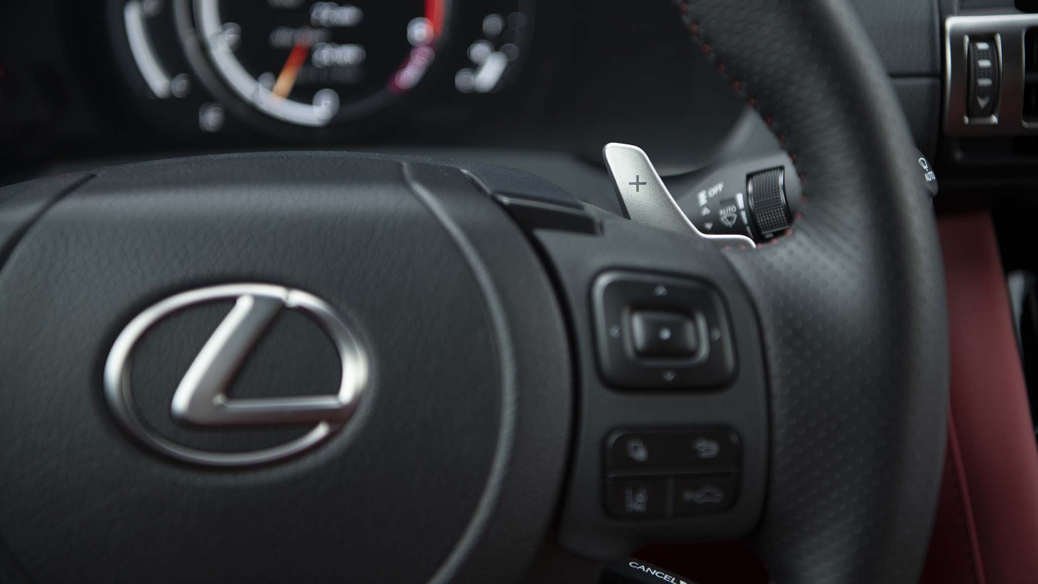 0026 2024 lexus is50 v 8