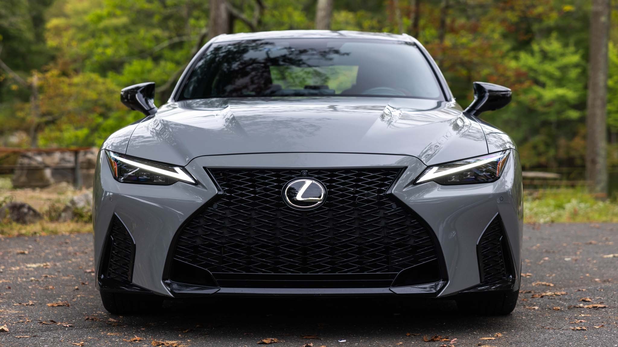 0014 2024 lexus is500 v 8