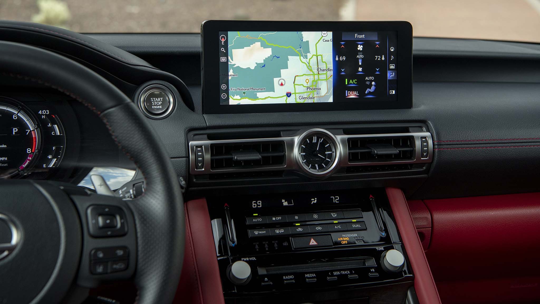 0024 2024 lexus is500 v 8