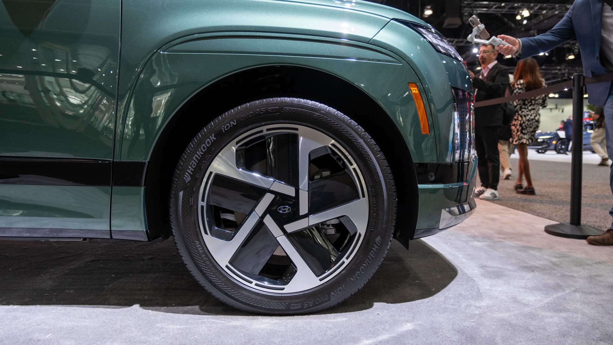 2026 Hyundai Ioniq 9 LA auto show floor 4