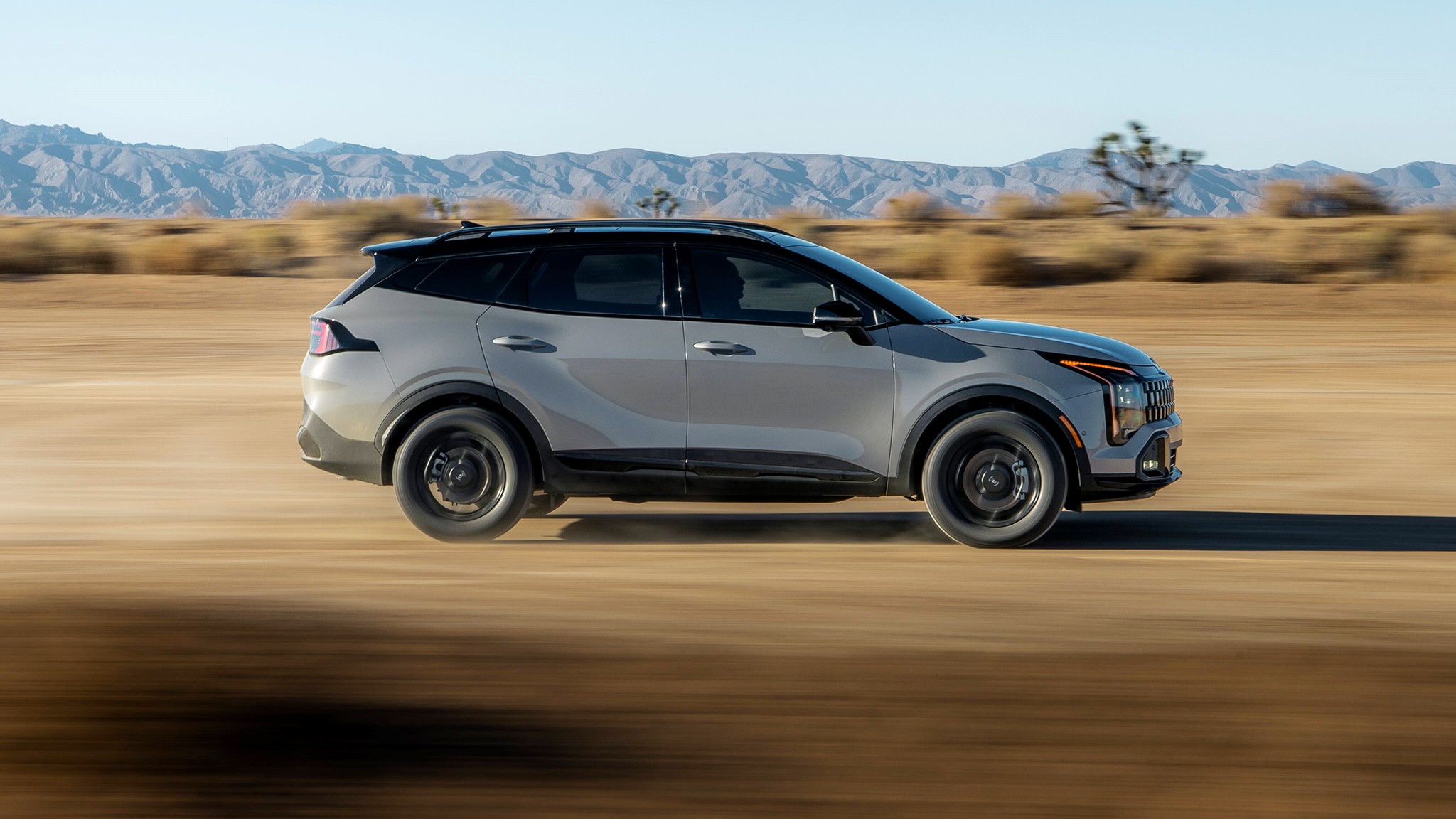 3 2026 Kia Sportage side view