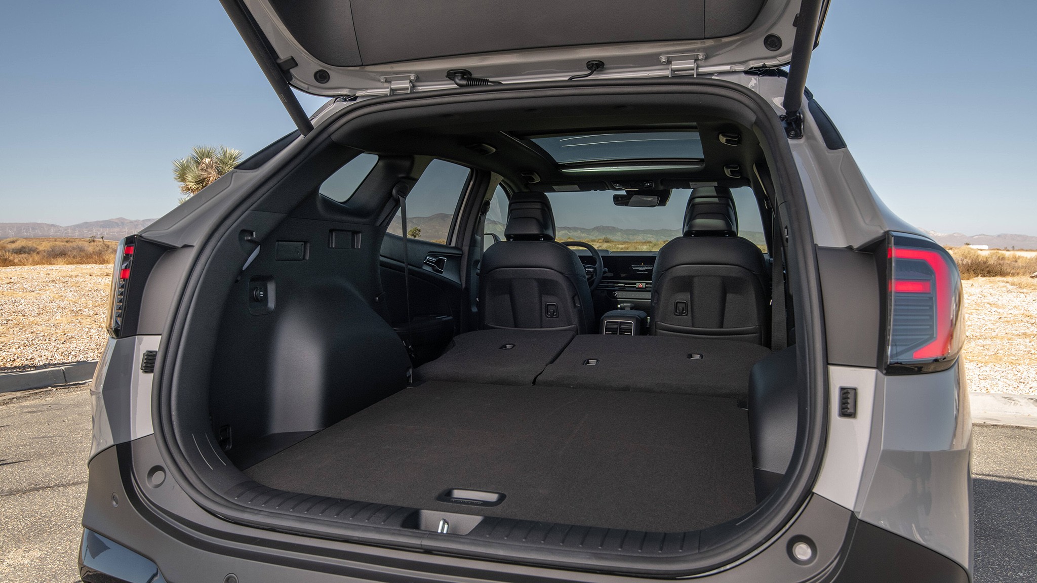 11 2026 Kia Sportage cargo