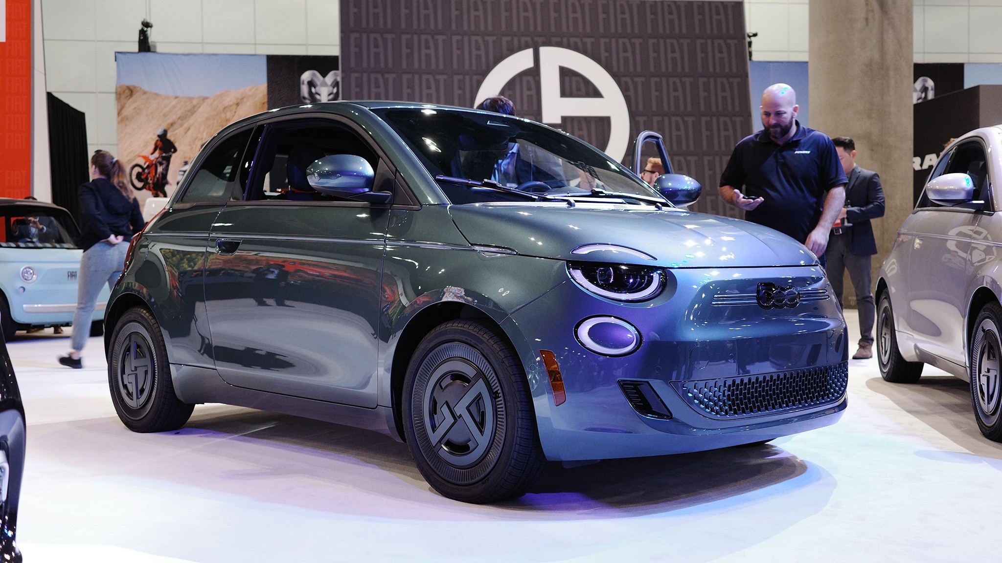 2025 Fiat 500e Giorgio Armani edition LA auto show 2