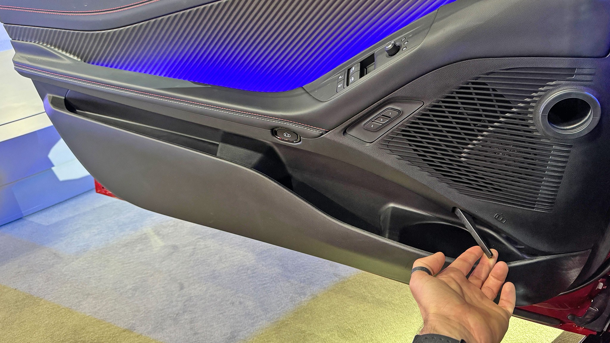 2024 Dodge Charger Daytona door release LA auto show