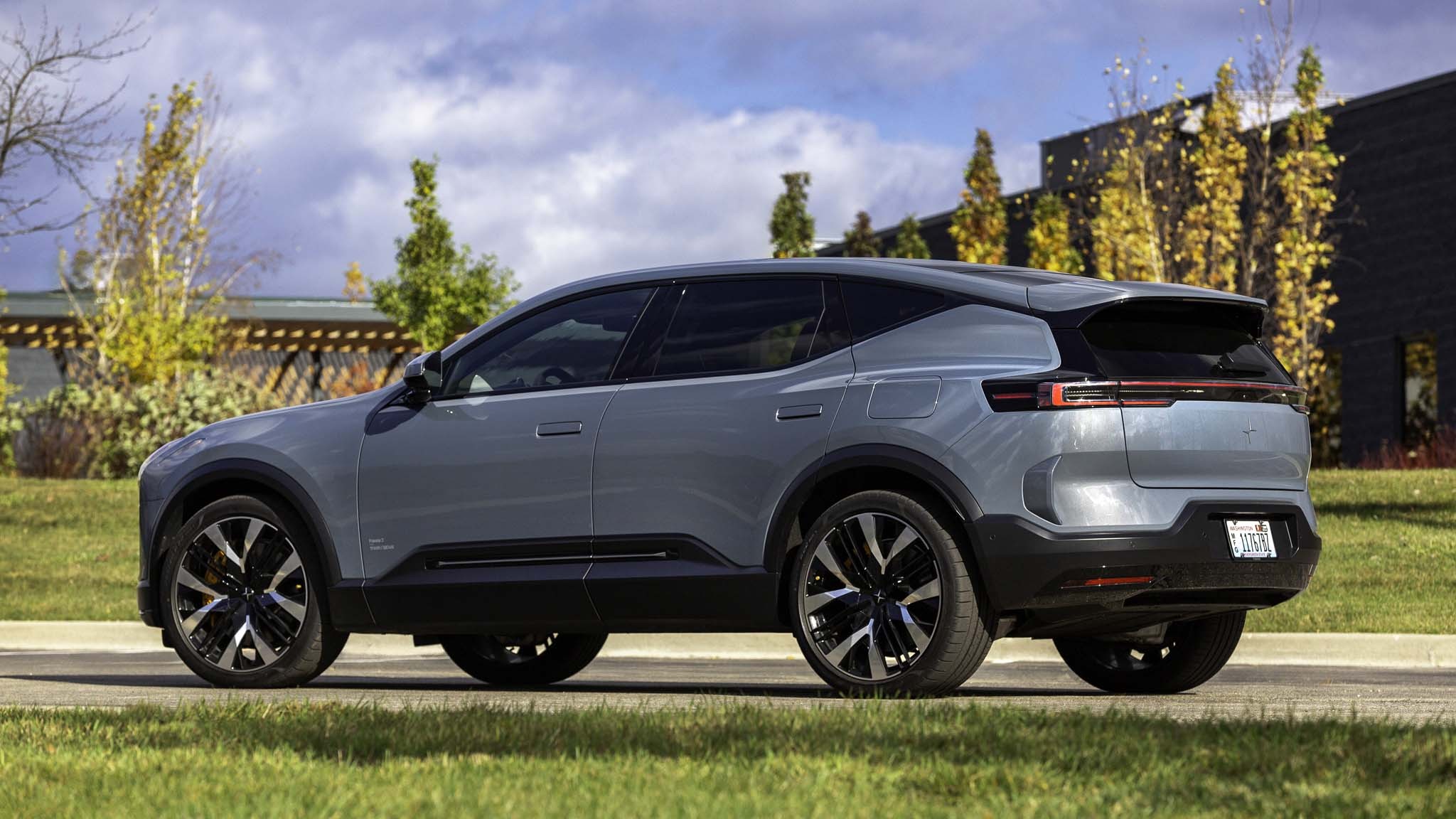 013 2025 Polestar 3 Launch Edition