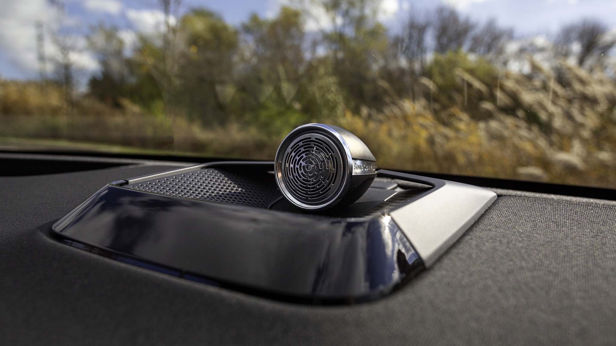 033 2025 Polestar 3 Launch Edition