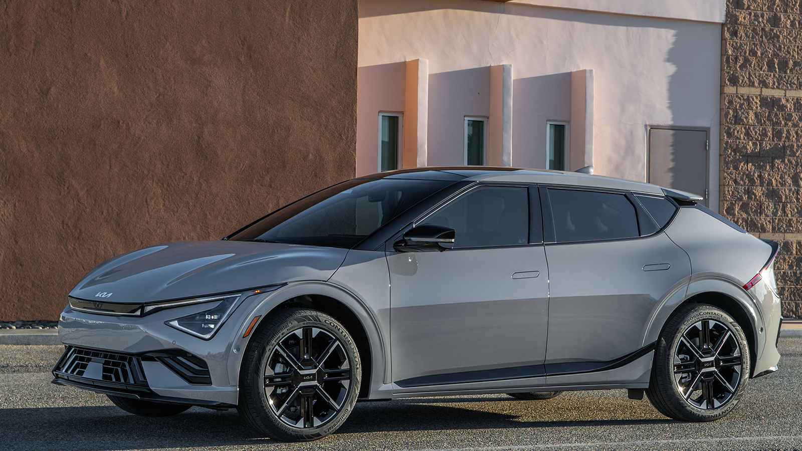 2025 Kia EV6 LA Auto Show 3