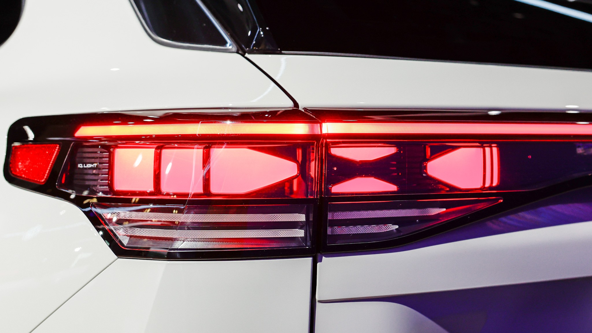 2025 Volkswagen Tiguan LA auto show debut 9