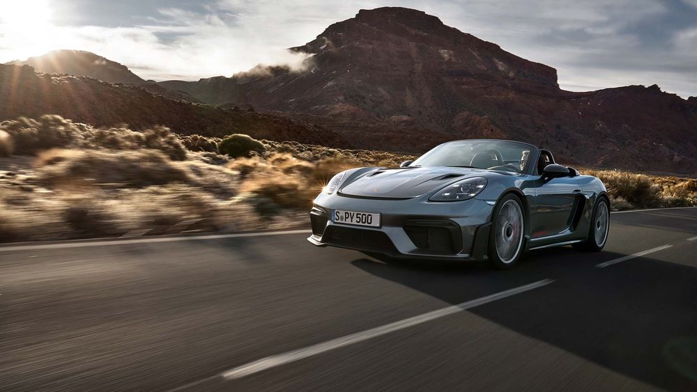 013 2024 porsche 718 spyder rs