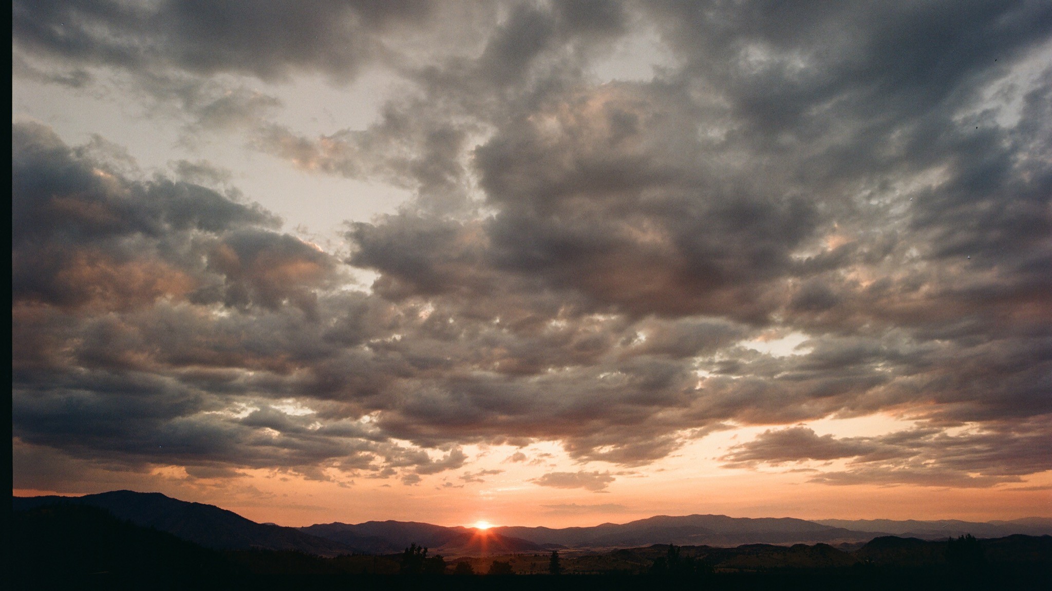 2024 Hyundai Ioniq 6 SE Long Range Yearlong Review Update 1 28