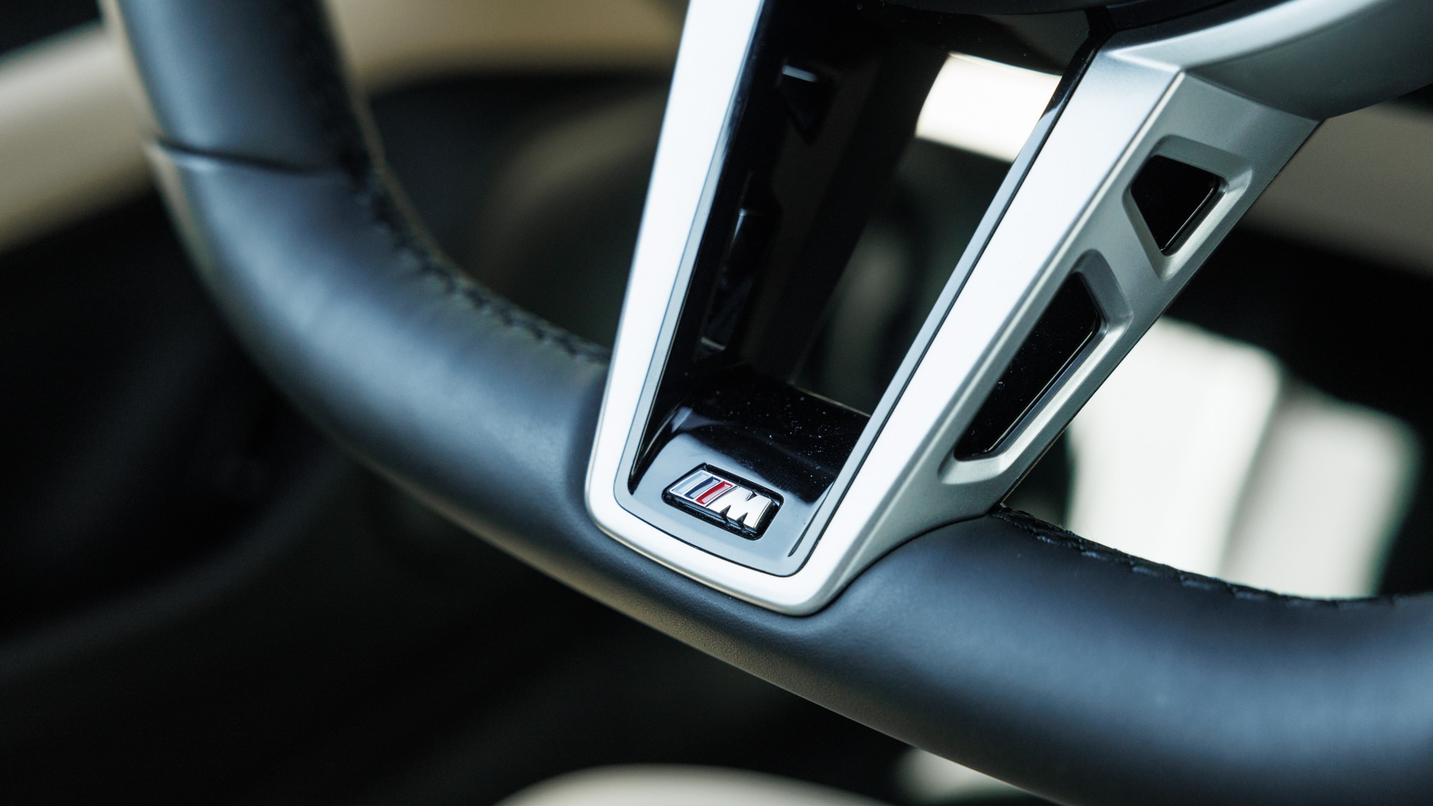 011 2025 BMW i4 eDrive40