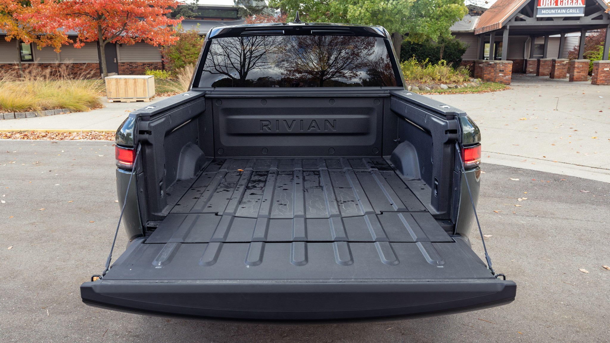 012 2025 Rivian R1T Tri Motor