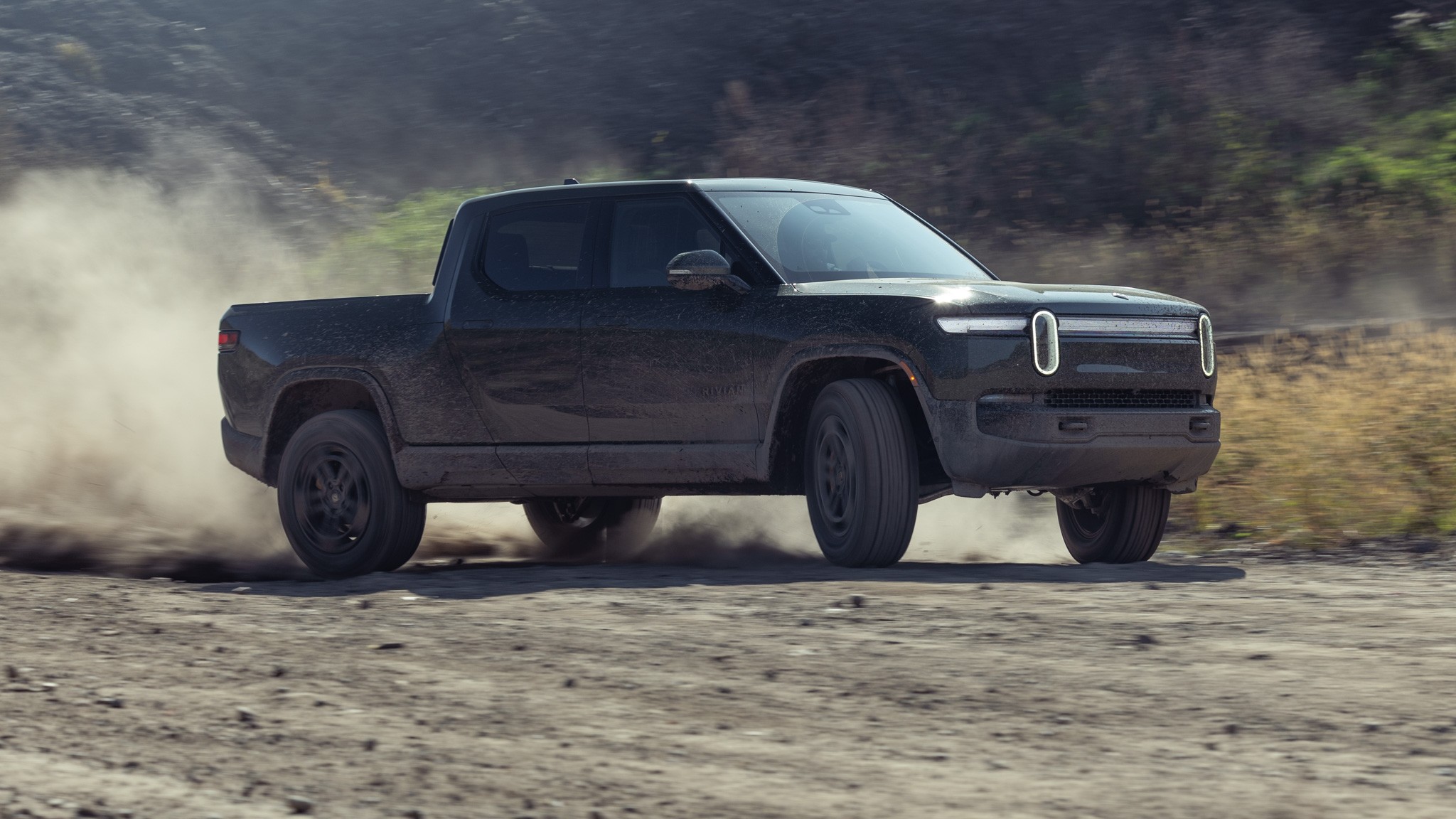 014 2025 Rivian R1T Tri Motor