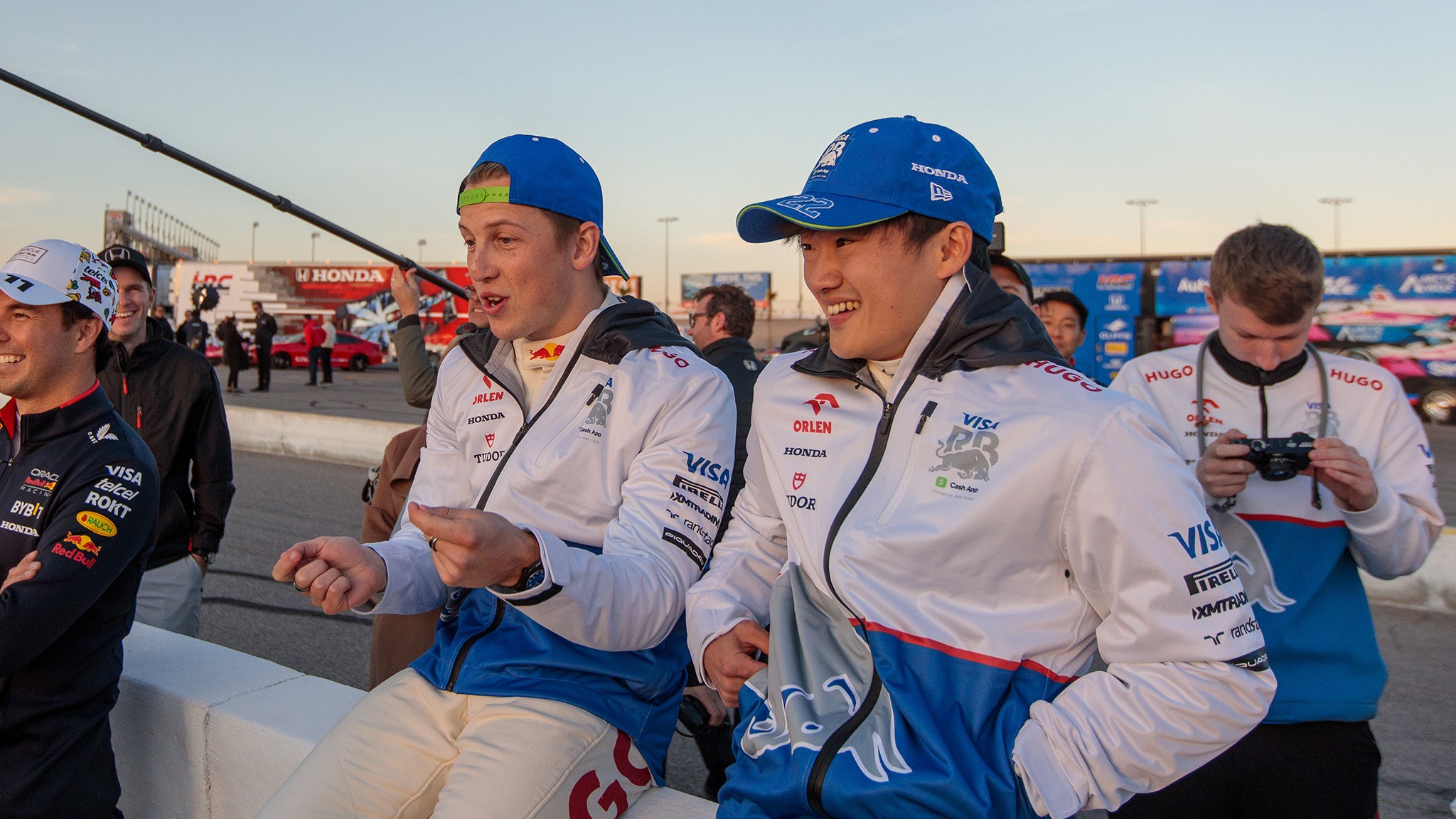 IndyCar vs F1 driving Tsunoda 13