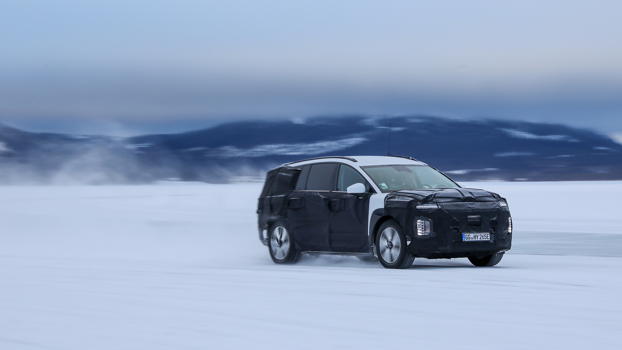 04 2026 Hyundai Ioniq 9 First Drive