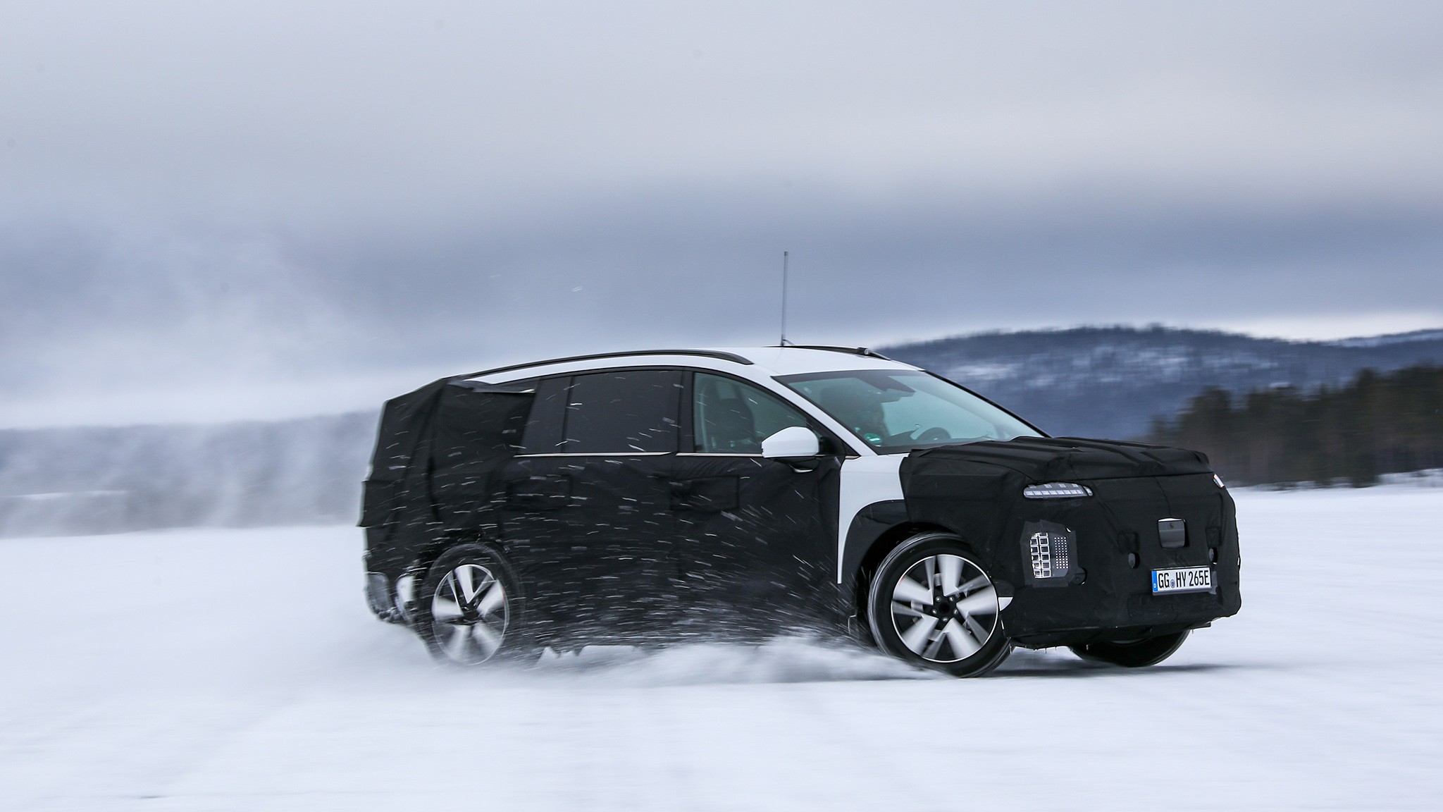 06 2026 Hyundai Ioniq 9 First Drive