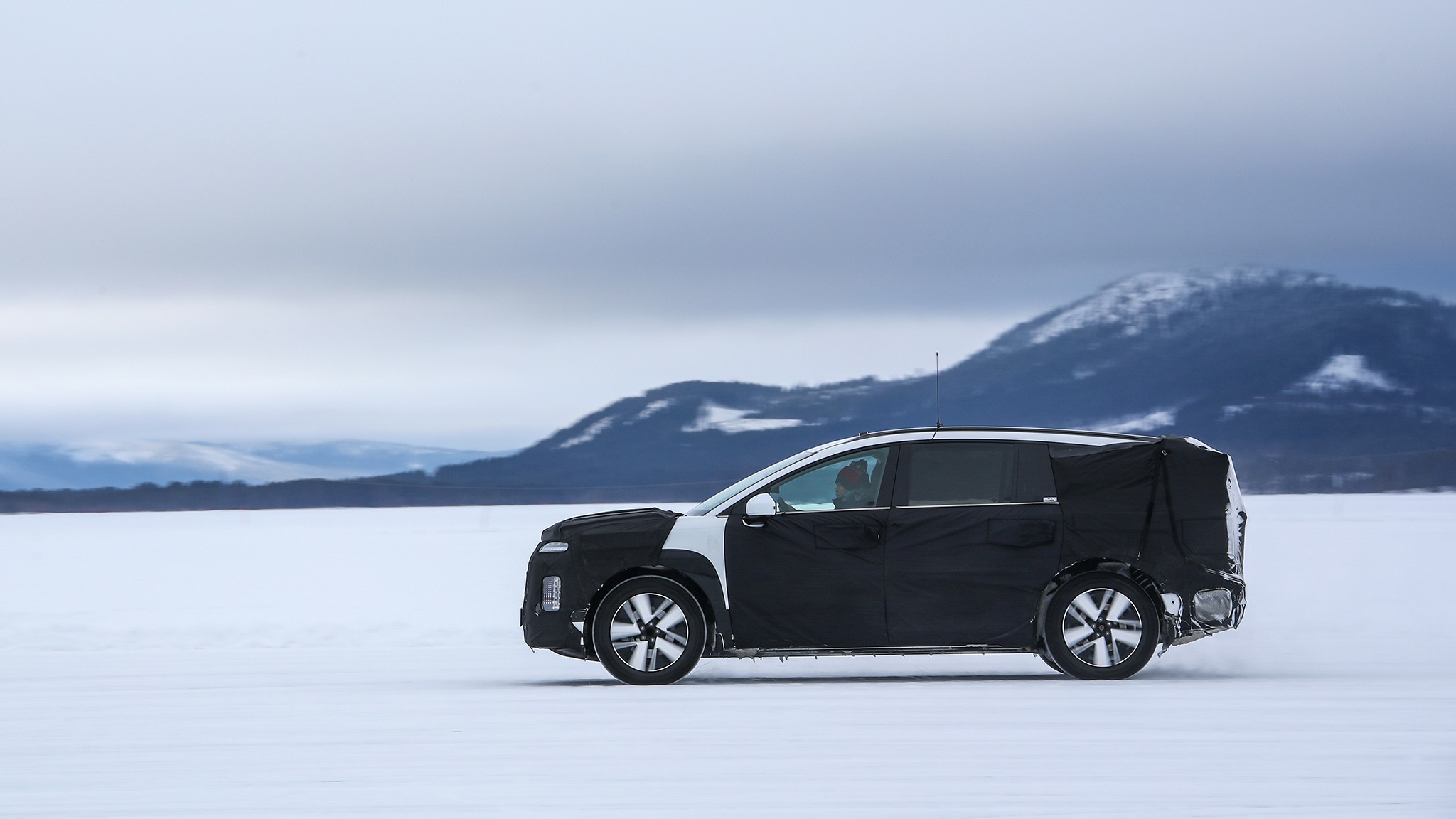 12 2026 Hyundai Ioniq 9 First Drive