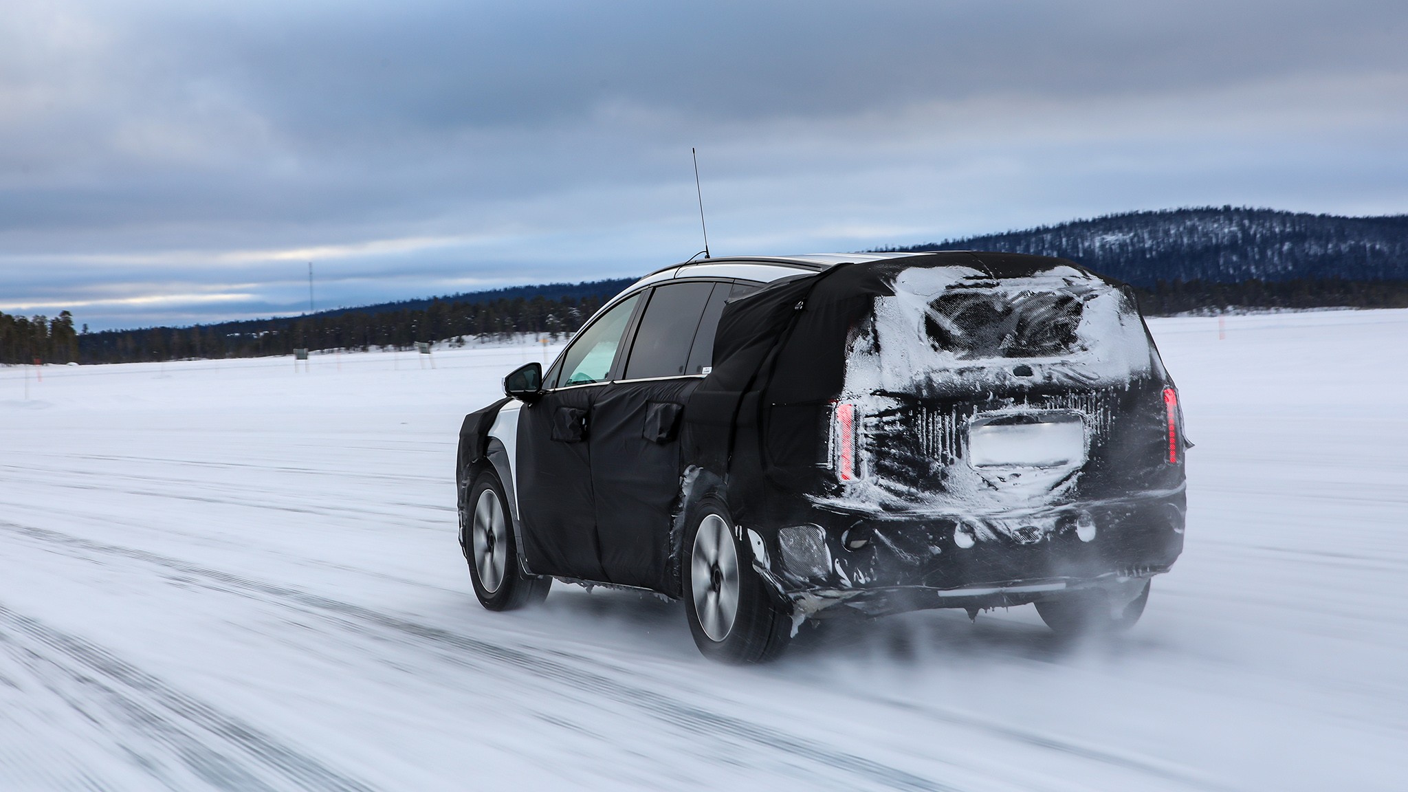 36 2026 Hyundai Ioniq 9 First Drive