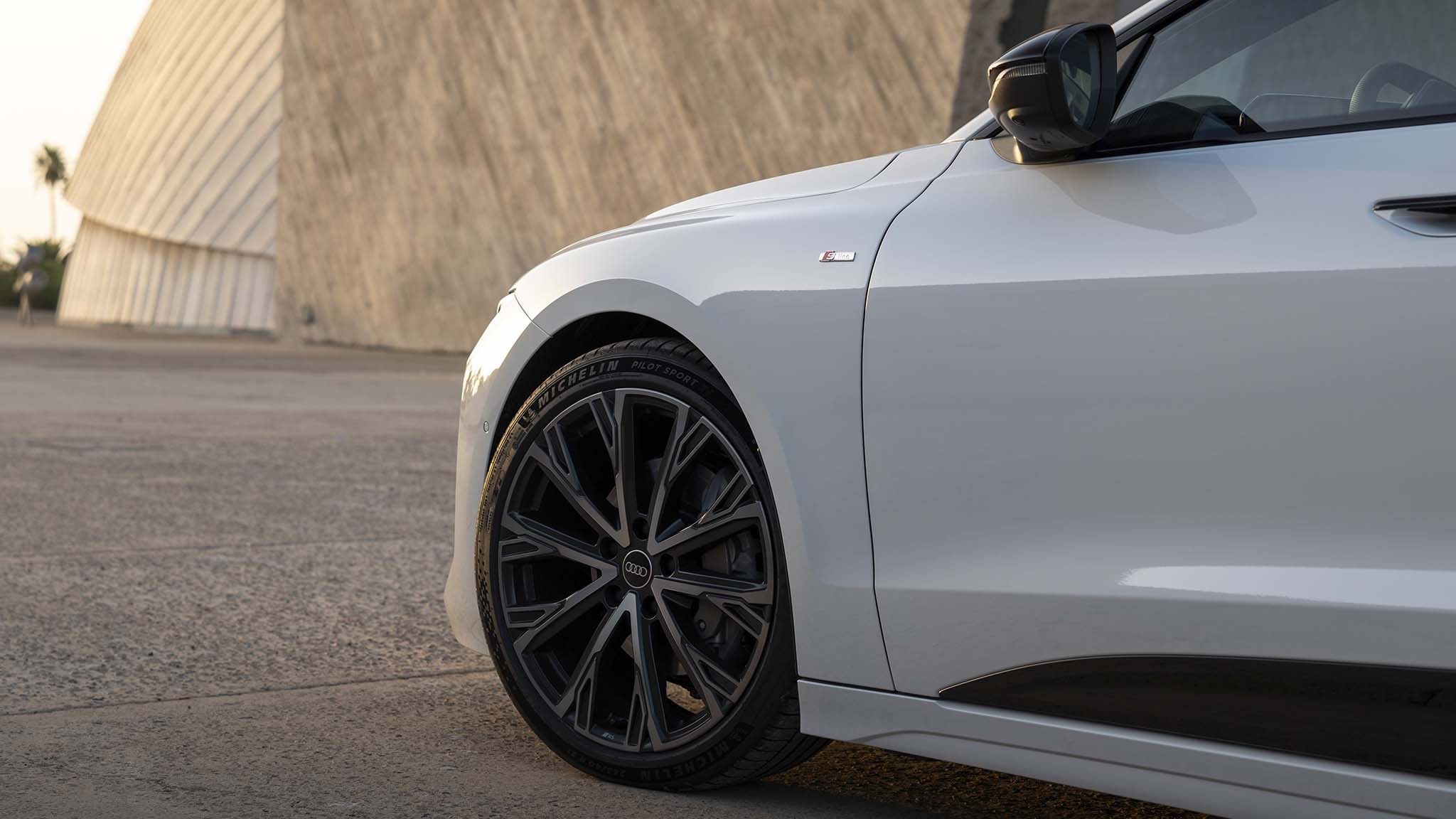 018 2025 audi a6 s6 etron