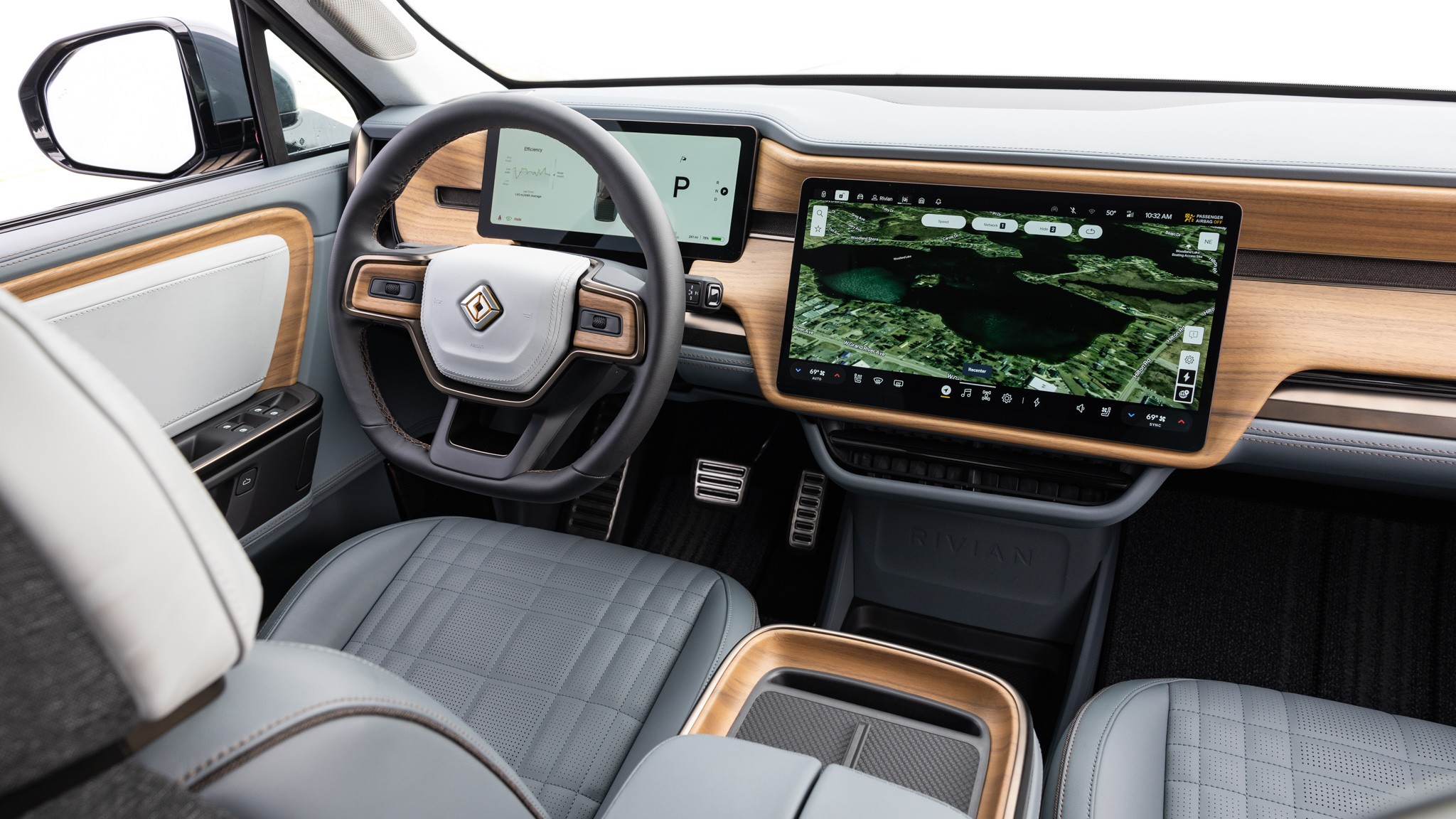 003 2025 Rivian R1T Quad Interior Dash