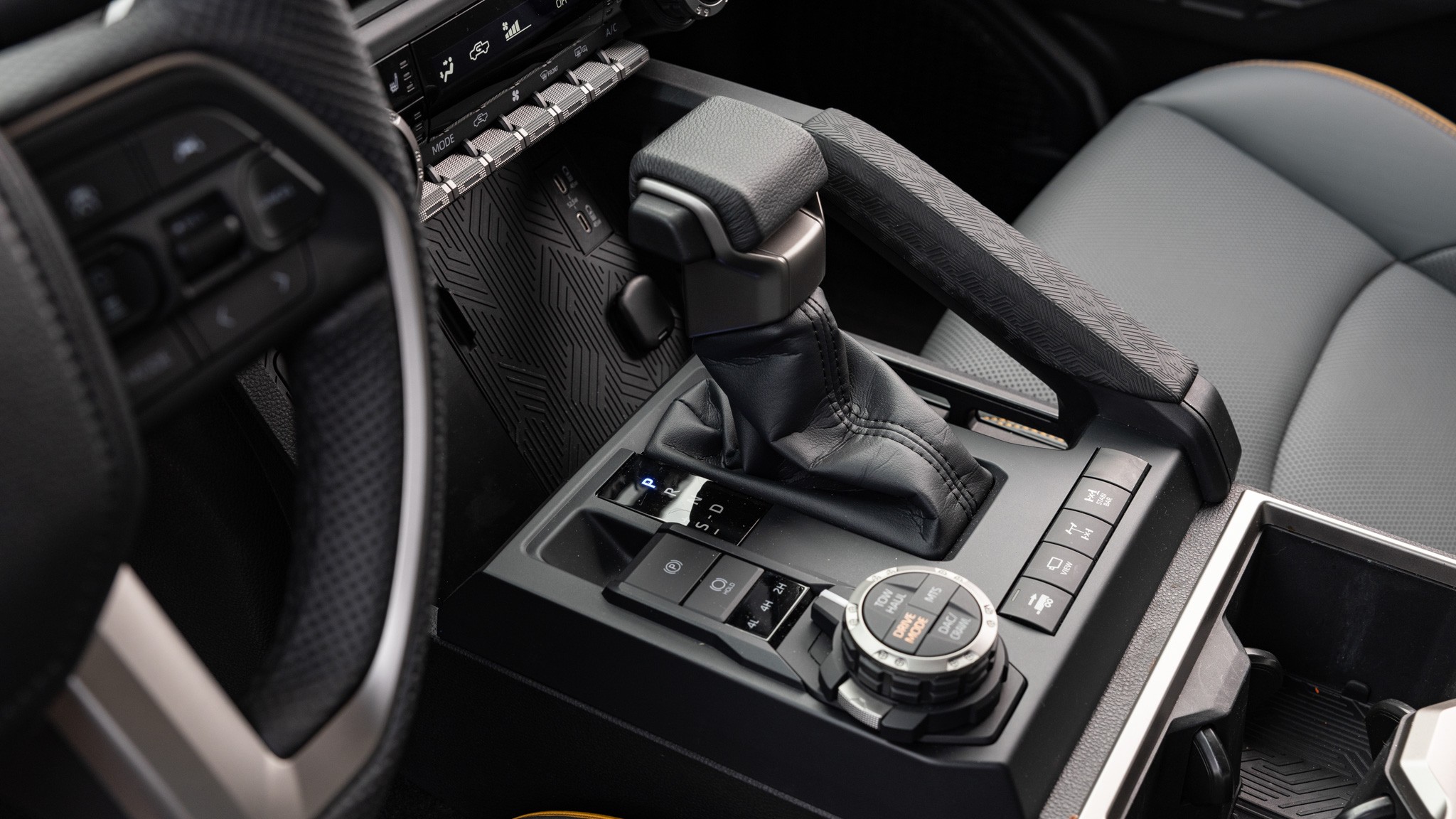 031 2024 Toyota Tacoma Trailhunter