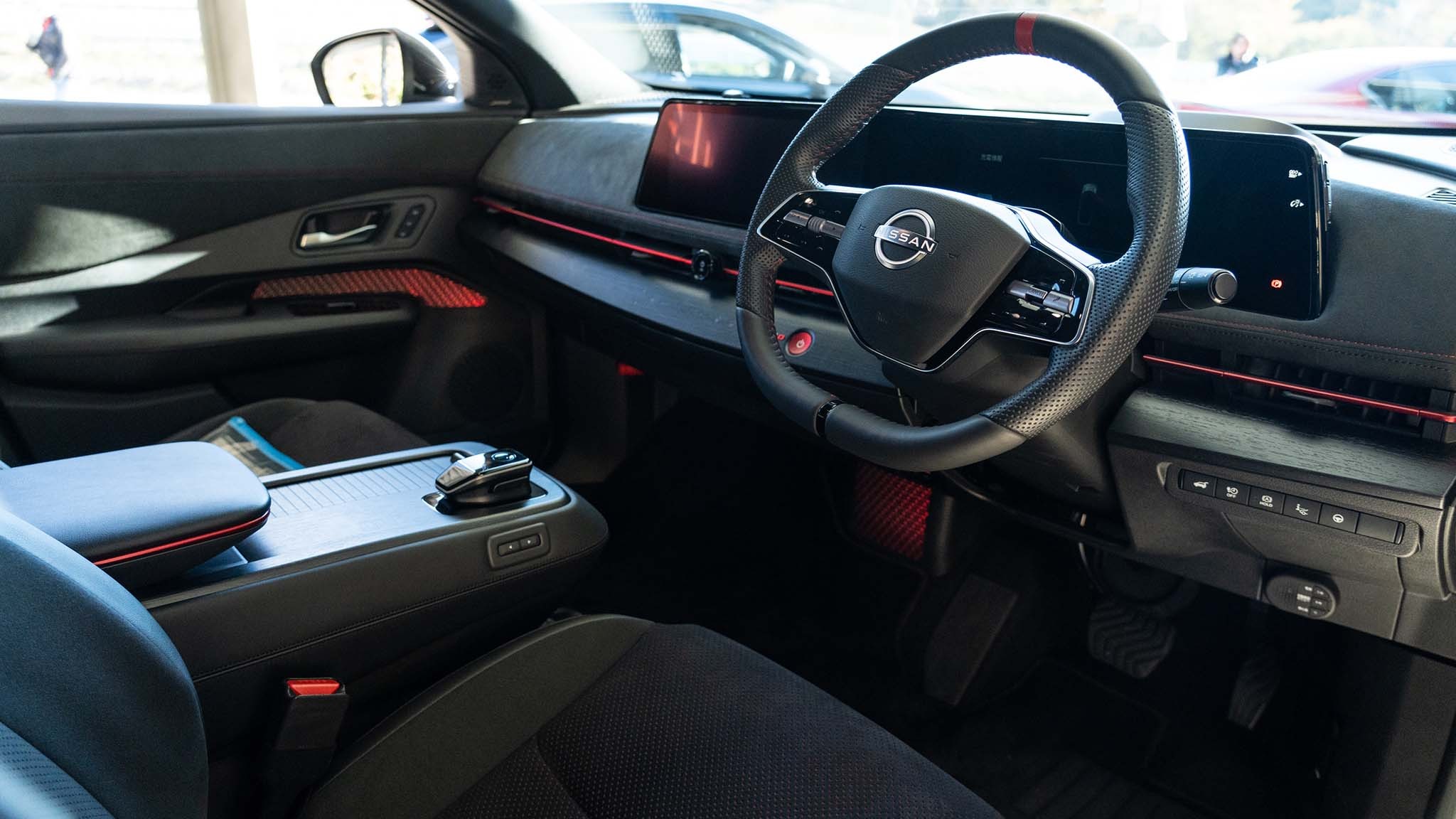 002 2025 nissan ariya nismo