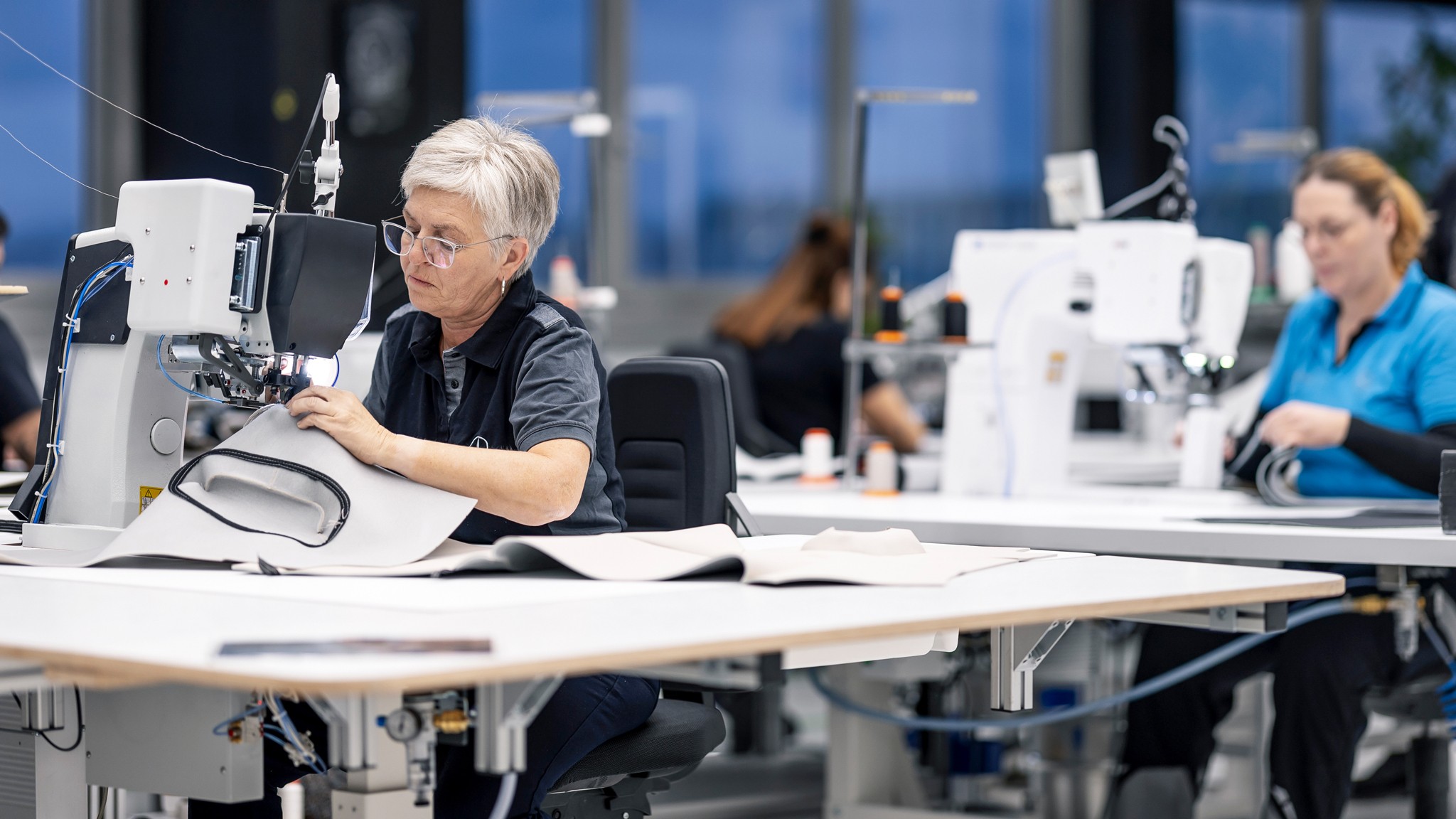 mercedes benz manufactkuer sewing