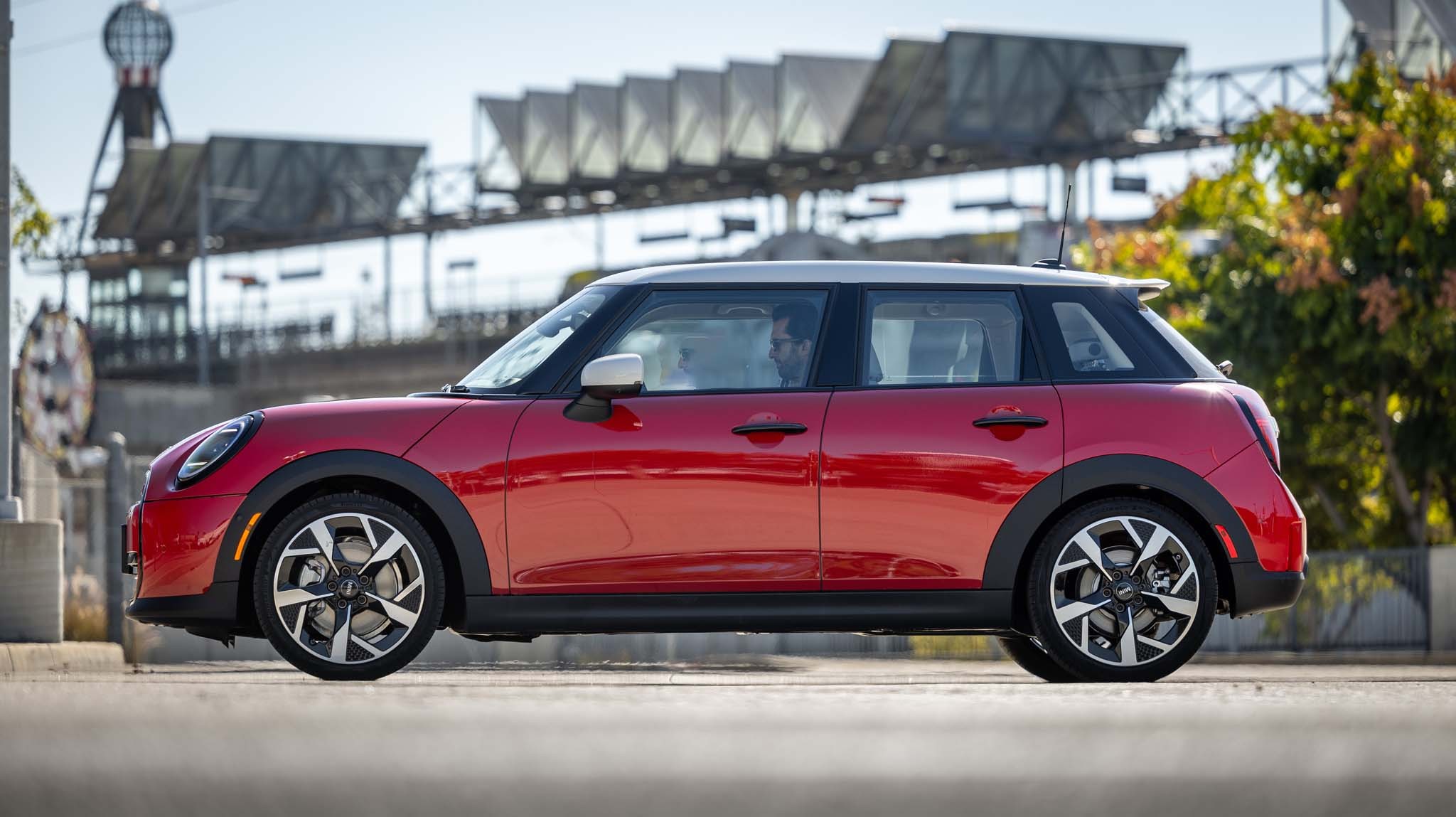 002 2025 Mini Cooper S 4 Door