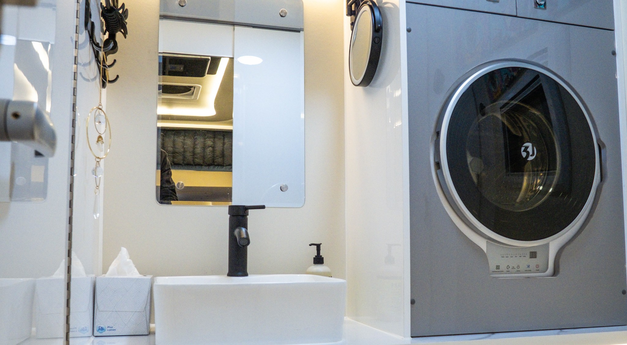 Hunter RMV Sherpa XLE M1089A1 Custom Truck Overlander 15